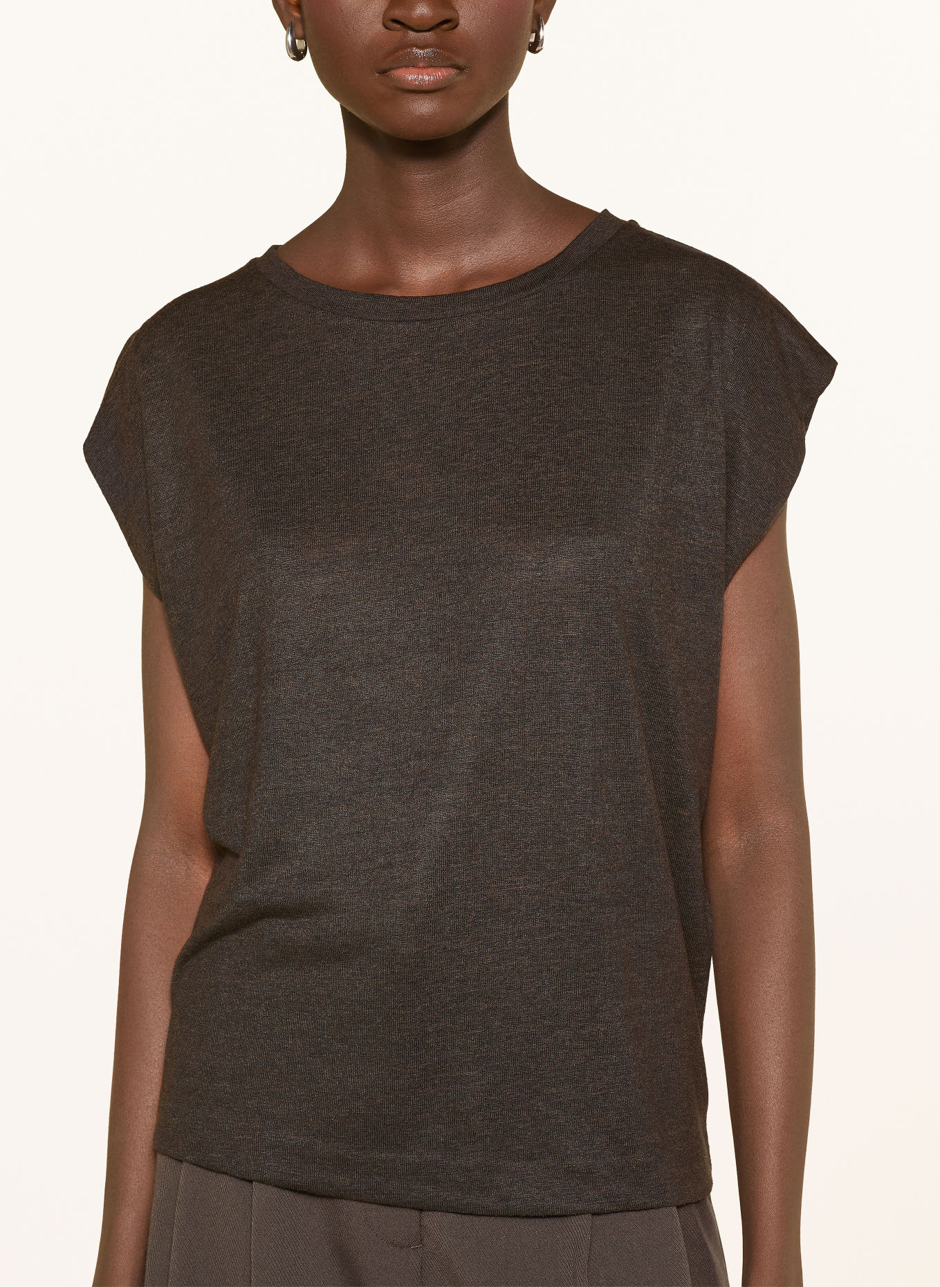 someday KELUCIA T-shirt: DARK BROWN