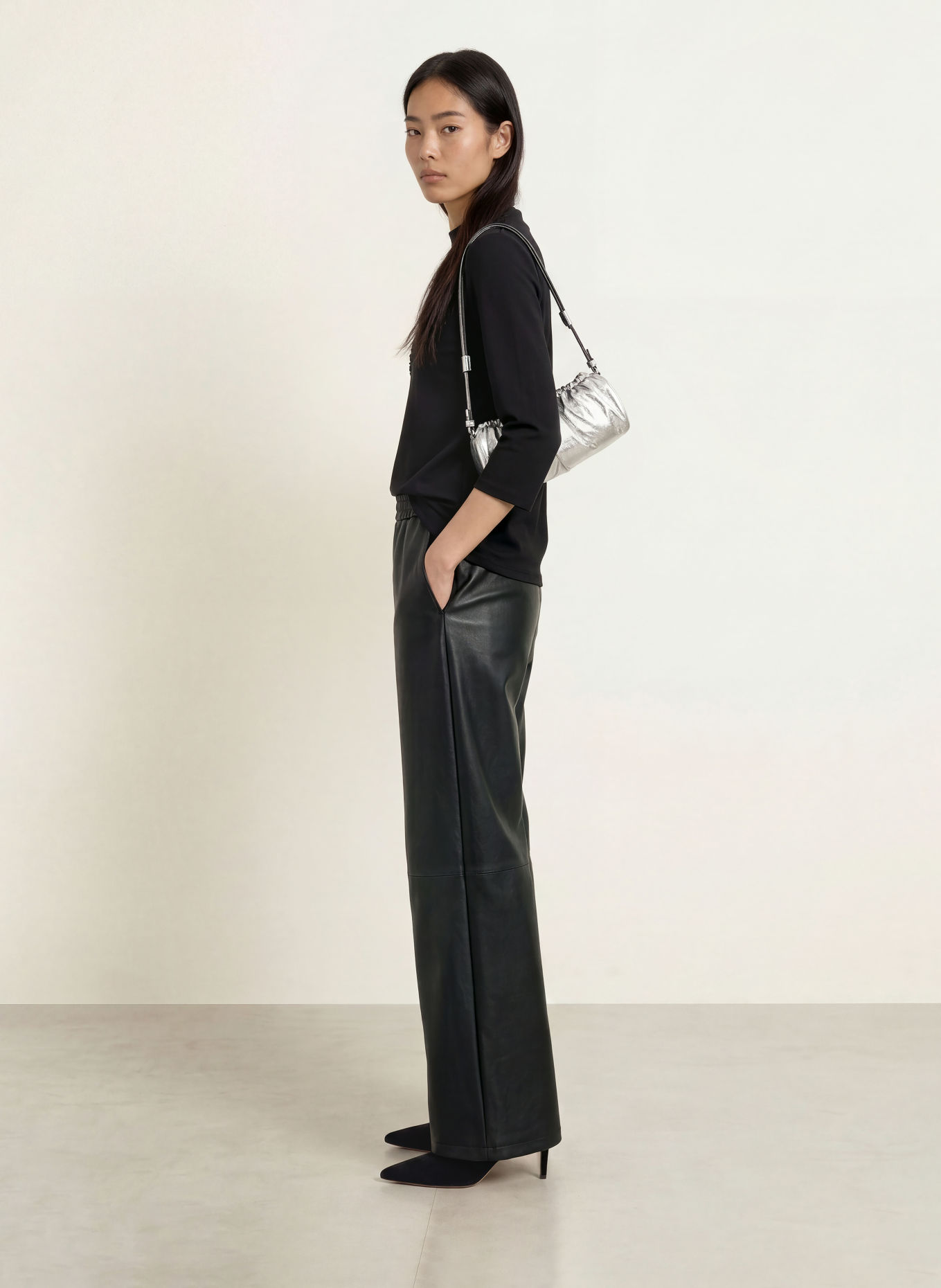 s.Oliver BLACK LABEL Shirt mit 3/4-Arm und Pailletten: SCHWARZ