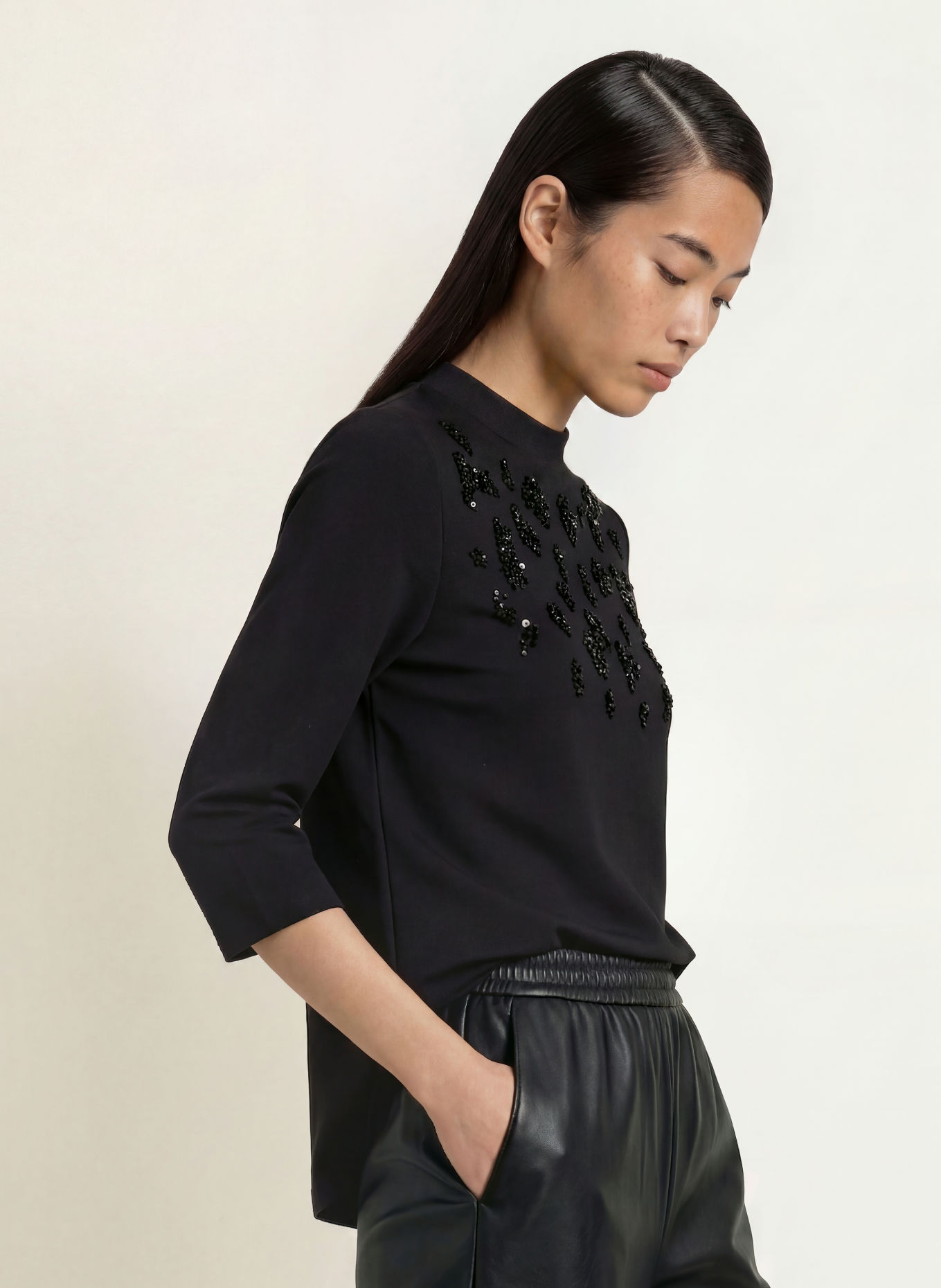 s.Oliver BLACK LABEL Shirt mit 3/4-Arm und Pailletten: SCHWARZ