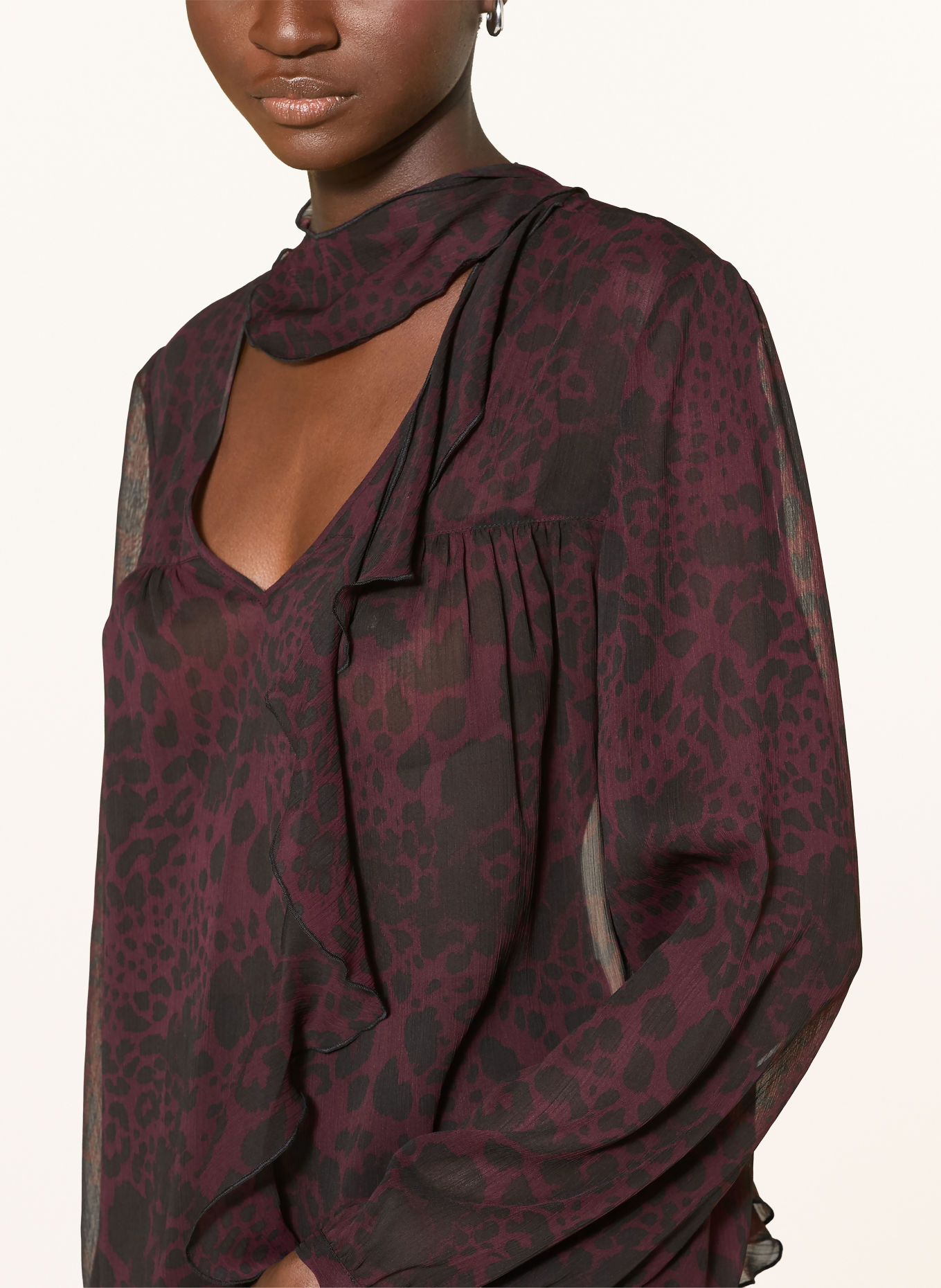 s.Oliver BLACK LABEL Blusenshirt mit Volants: DUNKELROT / SCHWARZ