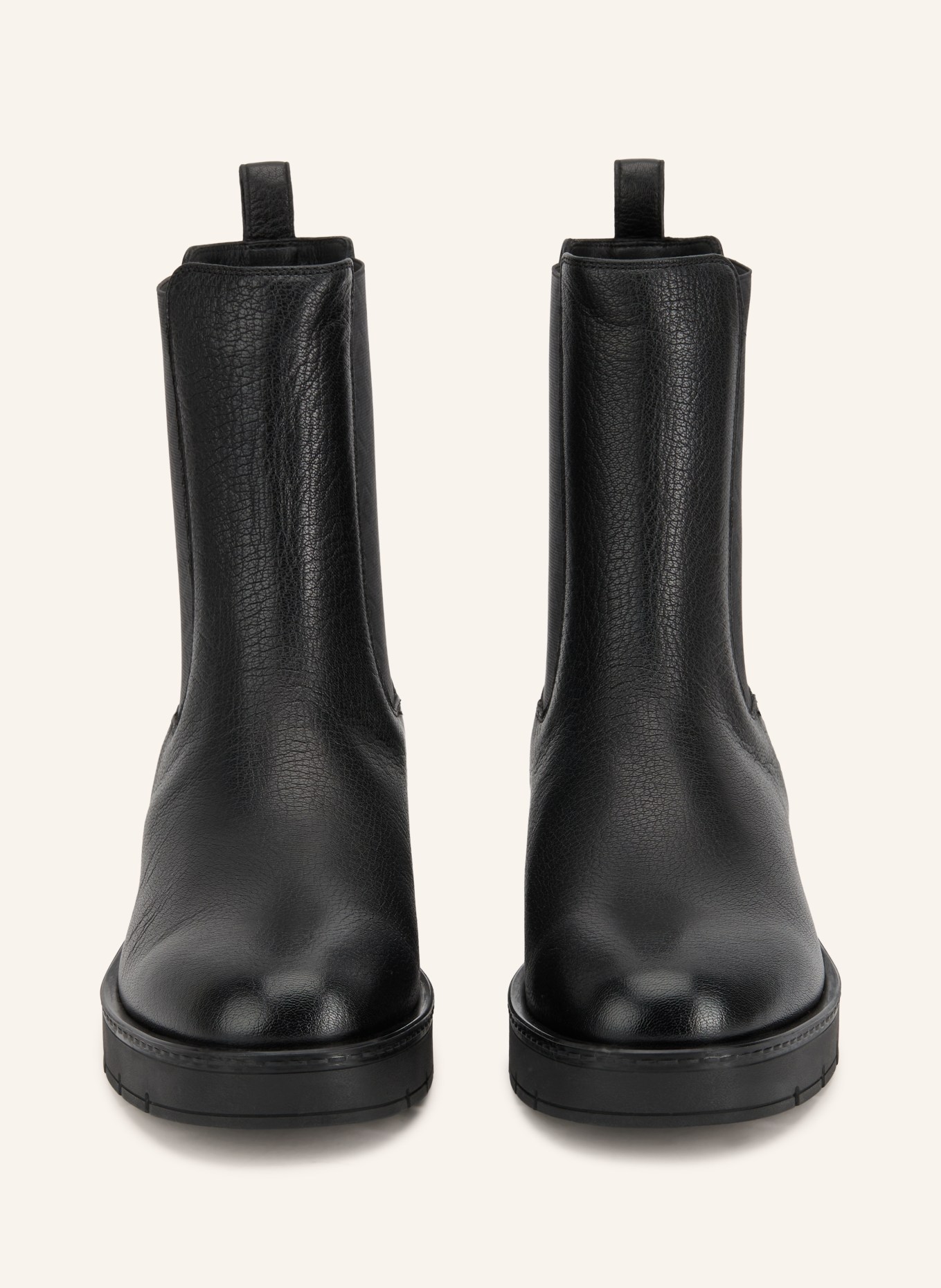 FERRAGAMO MOHAVE Chelsea boots: BLACK