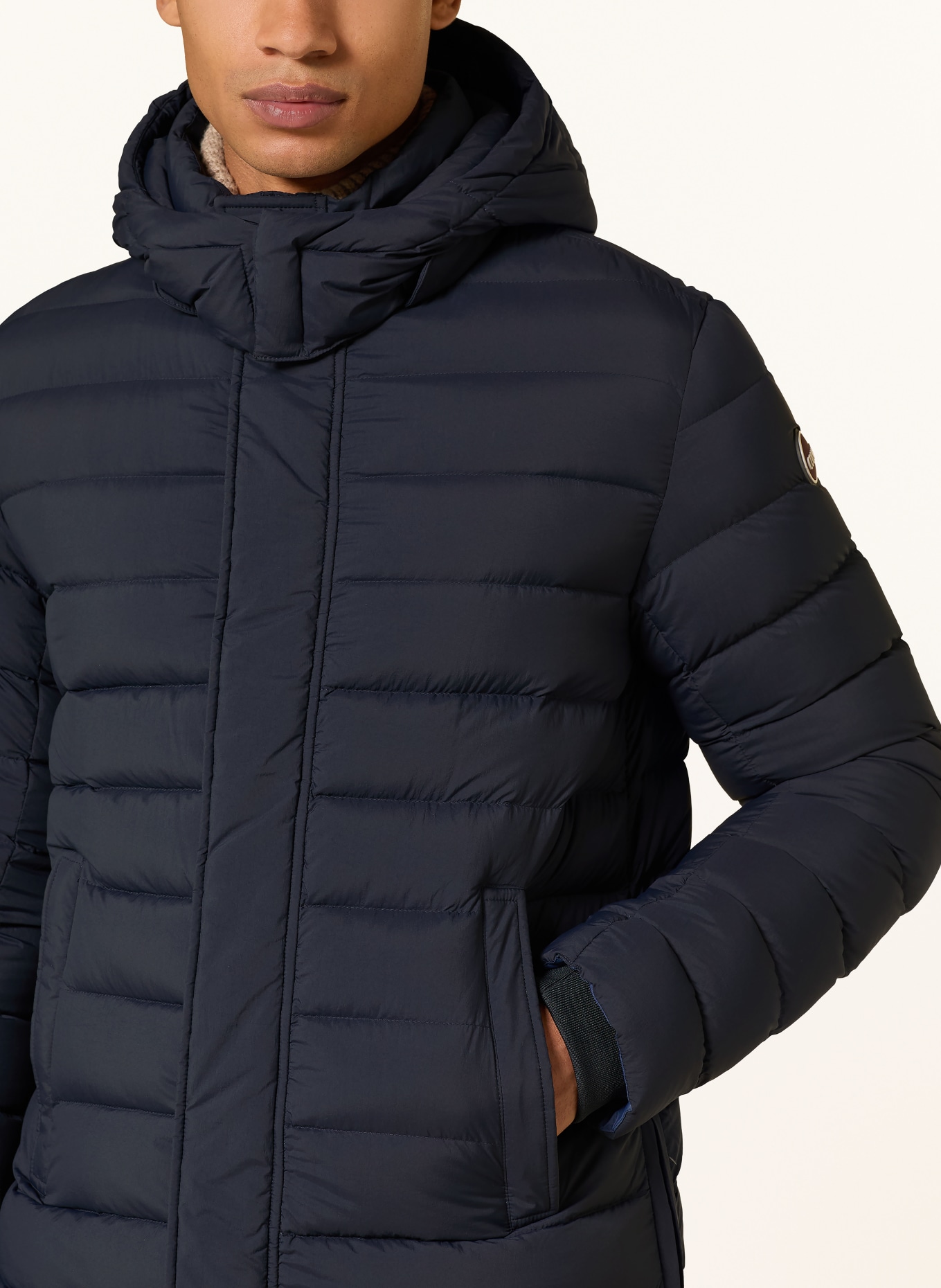COLMAR Daunenjacke mit abnehmbarer Kapuze: DUNKELBLAU / DUNKELROT
