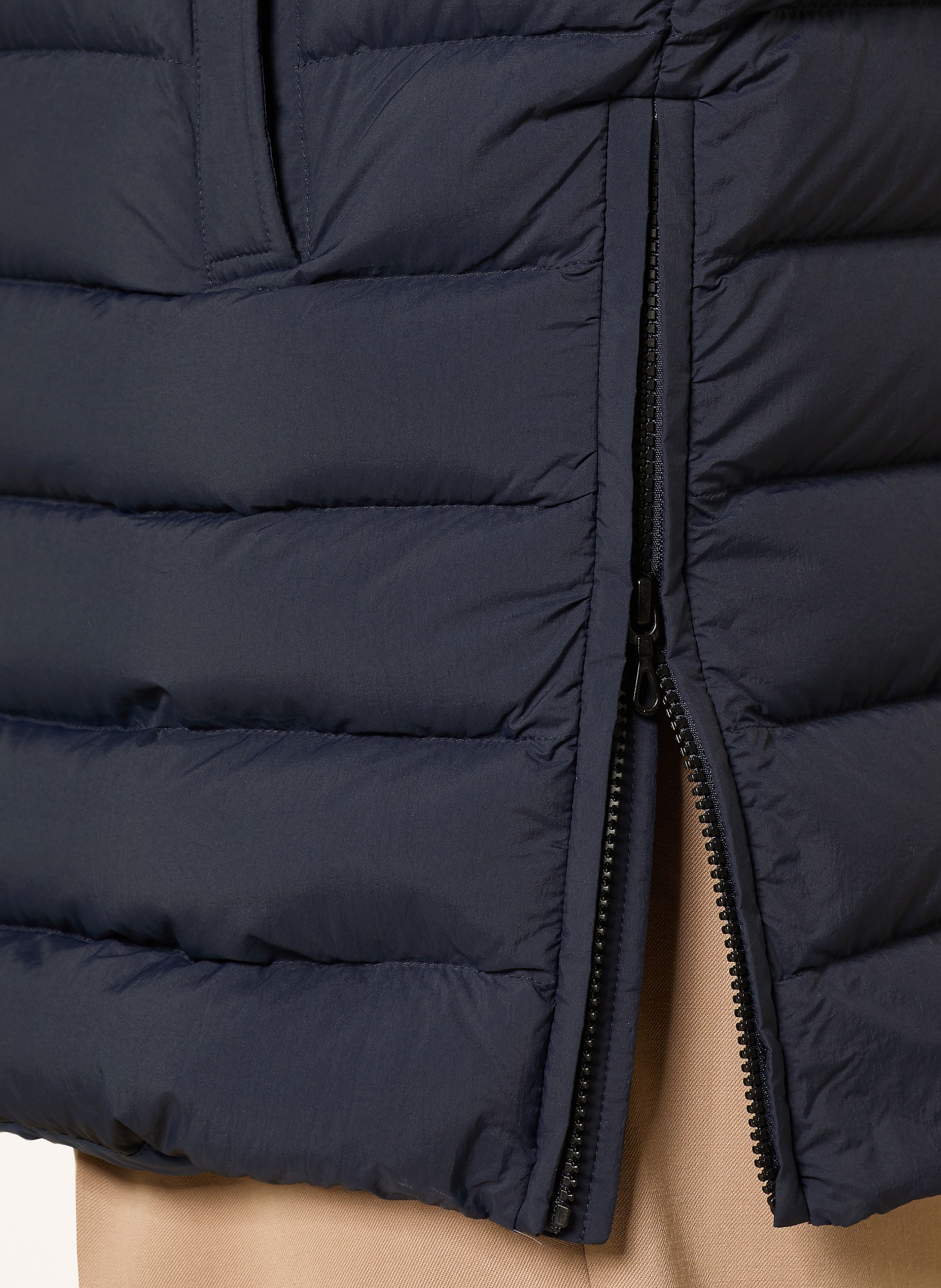 COLMAR Daunenjacke mit abnehmbarer Kapuze: DUNKELBLAU / DUNKELROT