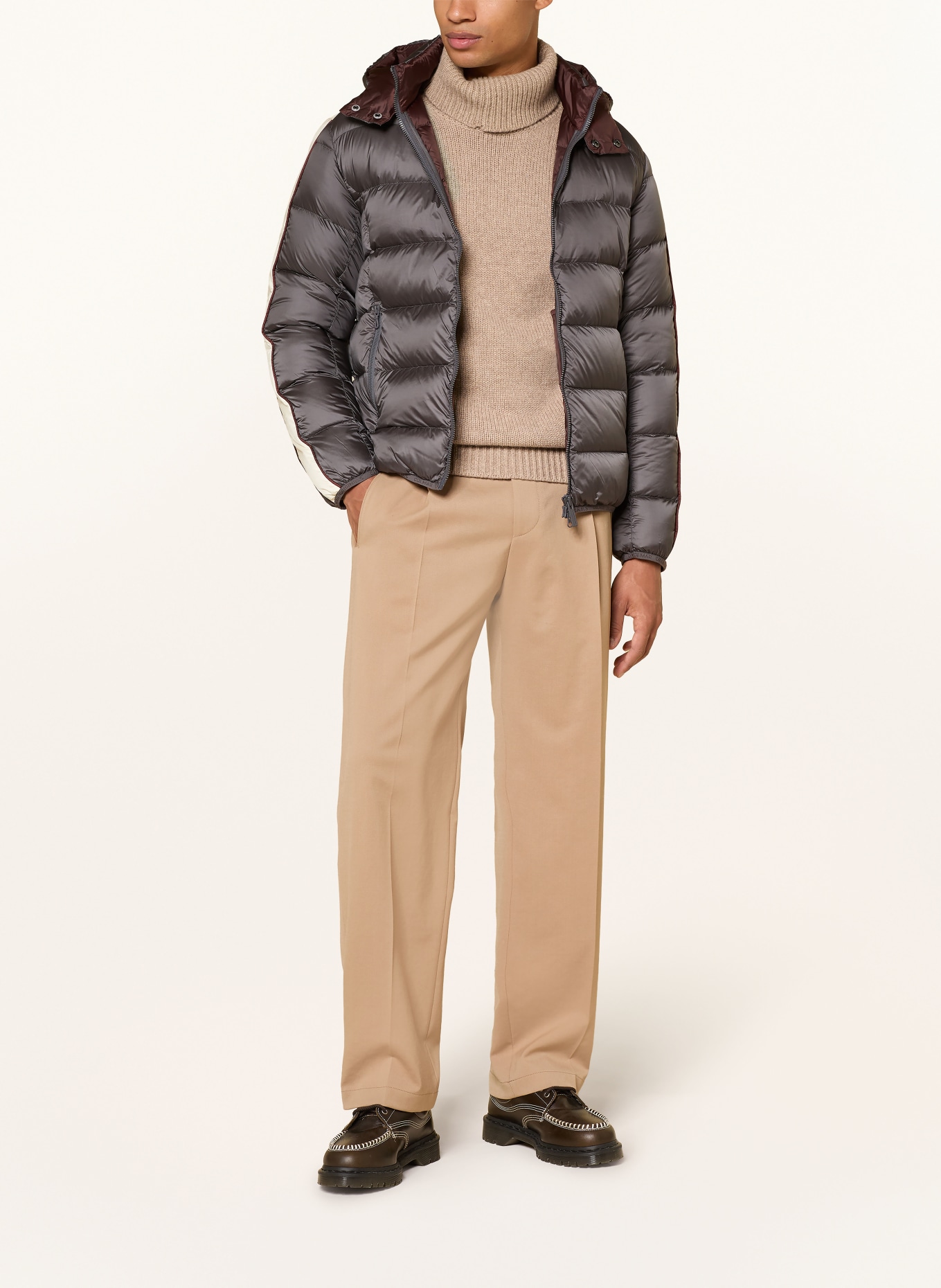 COLMAR Daunenjacke mit abnehmbarer Kapuze: DUNKELGRAU / ECRU / DUNKELROT