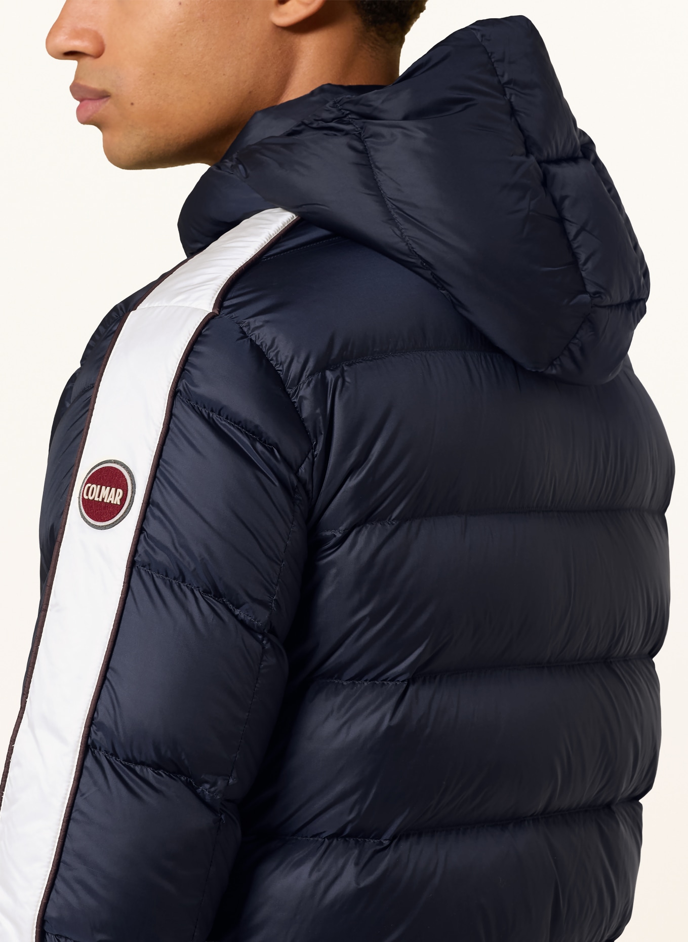 COLMAR Daunenjacke mit abnehmbarer Kapuze: DUNKELBLAU / ECRU / DUNKELROT