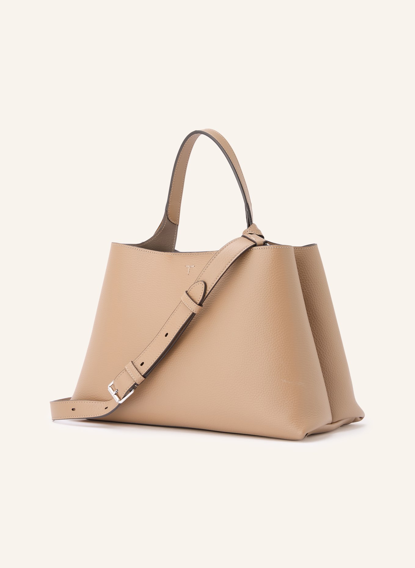 TOD'S MEDIUM Handbag: CAMEL / SILVER