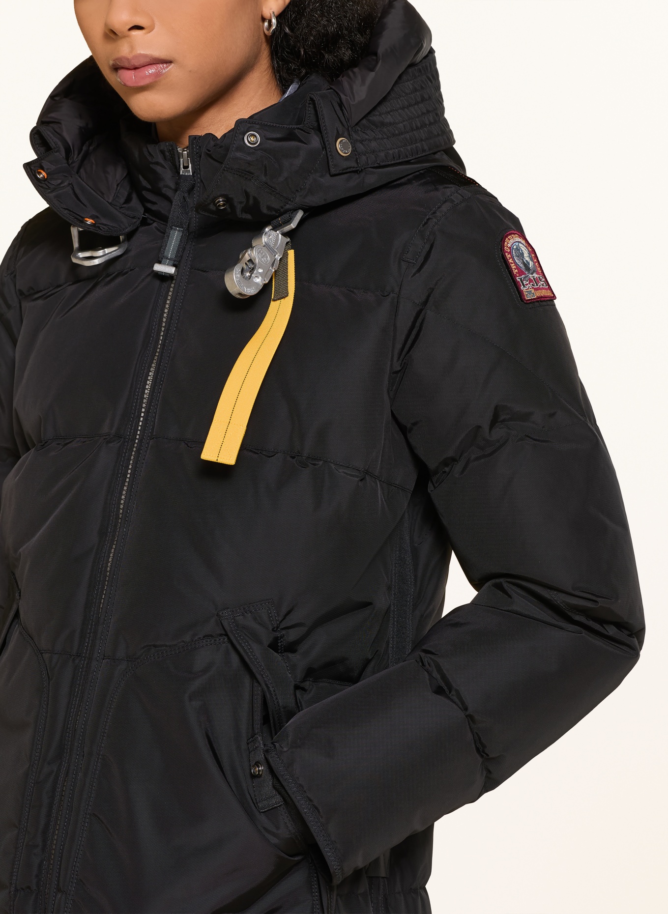 PARAJUMPERS Parka puchowa LONG BEAR z odpinanym kapturem: CZARNY