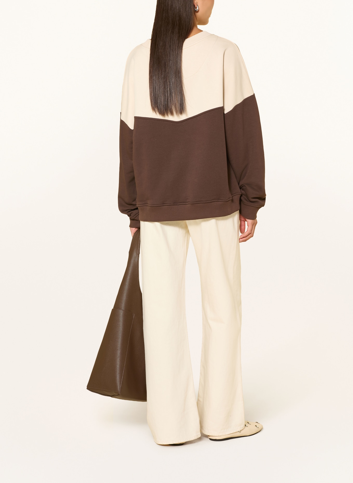 miss goodlife Sequin Sweatshirt: BEIGE / DARK BROWN