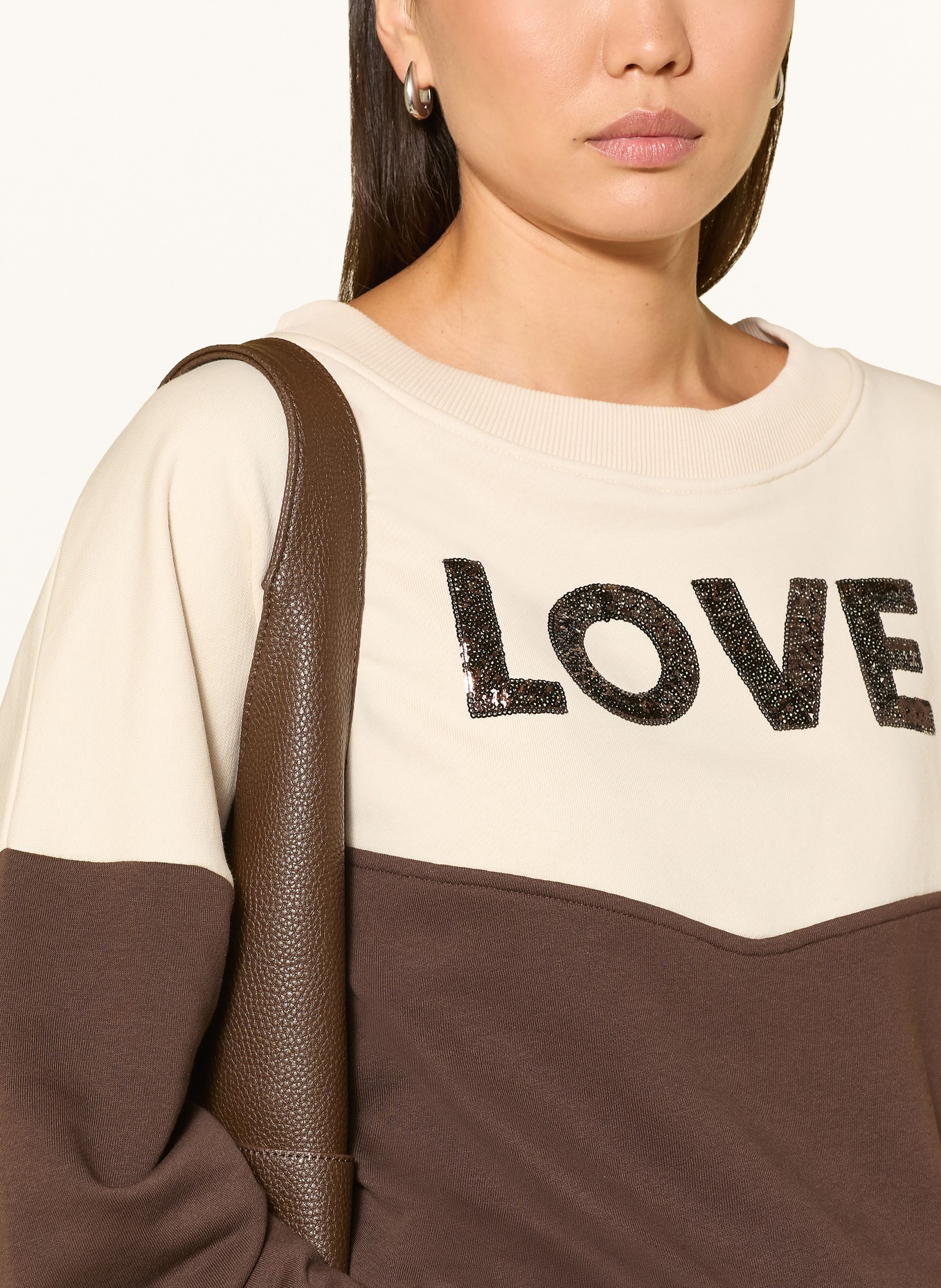 miss goodlife Sequin Sweatshirt: BEIGE / DARK BROWN