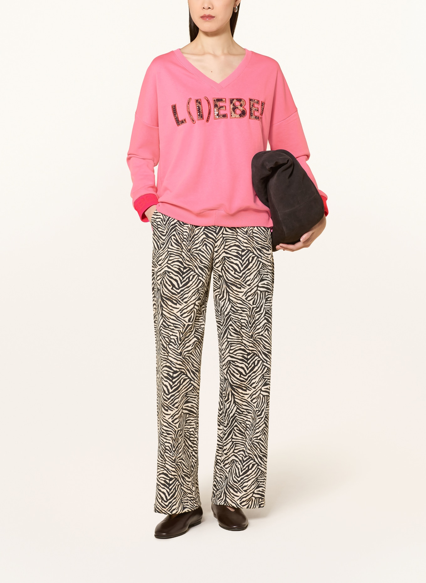 miss goodlife Sequin Sweatshirt: PINK / BEIGE / BLACK