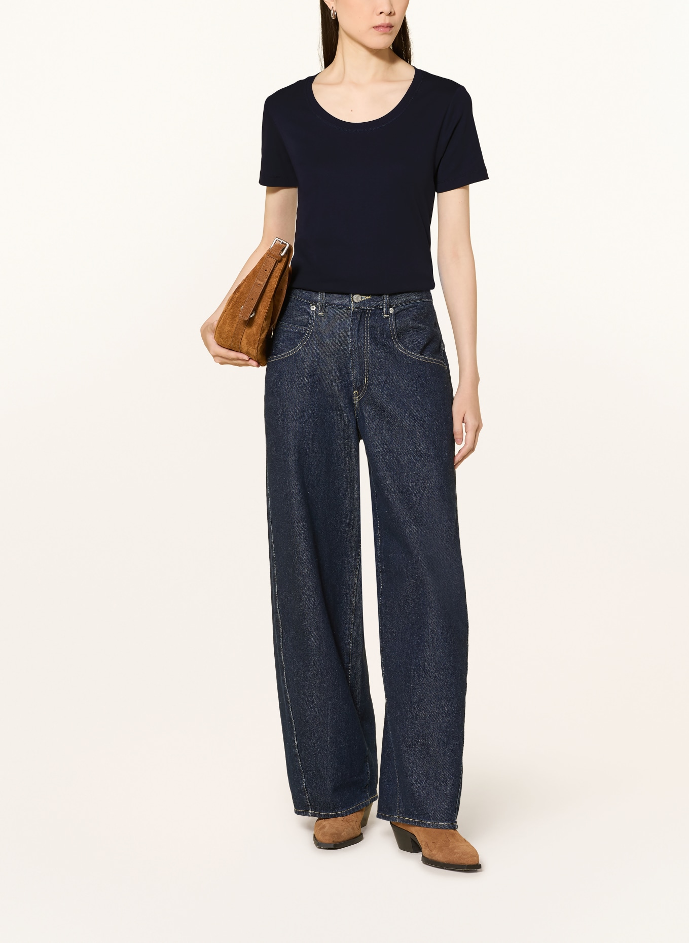darling harbour T-shirt: NAVY