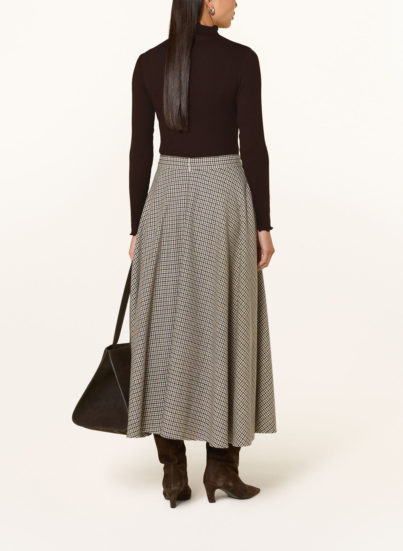 darling harbour Longsleeve: DARK BROWN