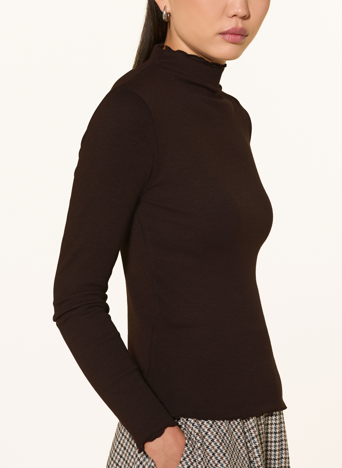 darling harbour Longsleeve: DARK BROWN