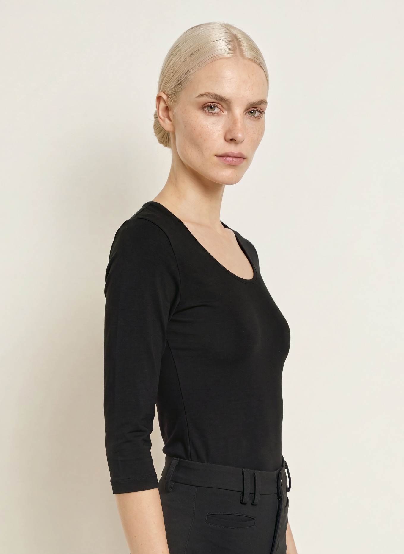 efixelle Shirt with 3/4 sleeves: BLACK