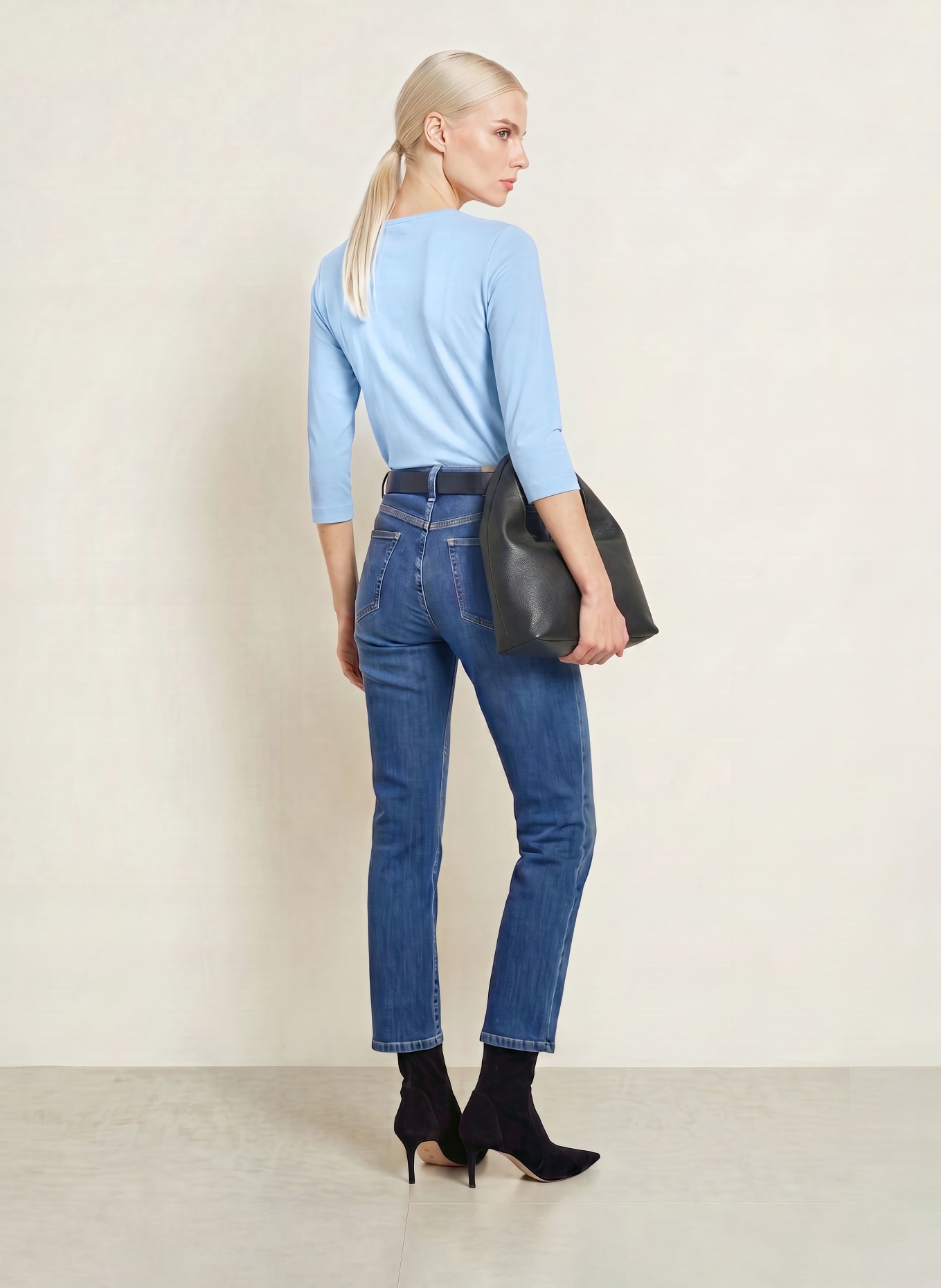efixelle Shirt with 3/4 sleeves: LIGHT BLUE