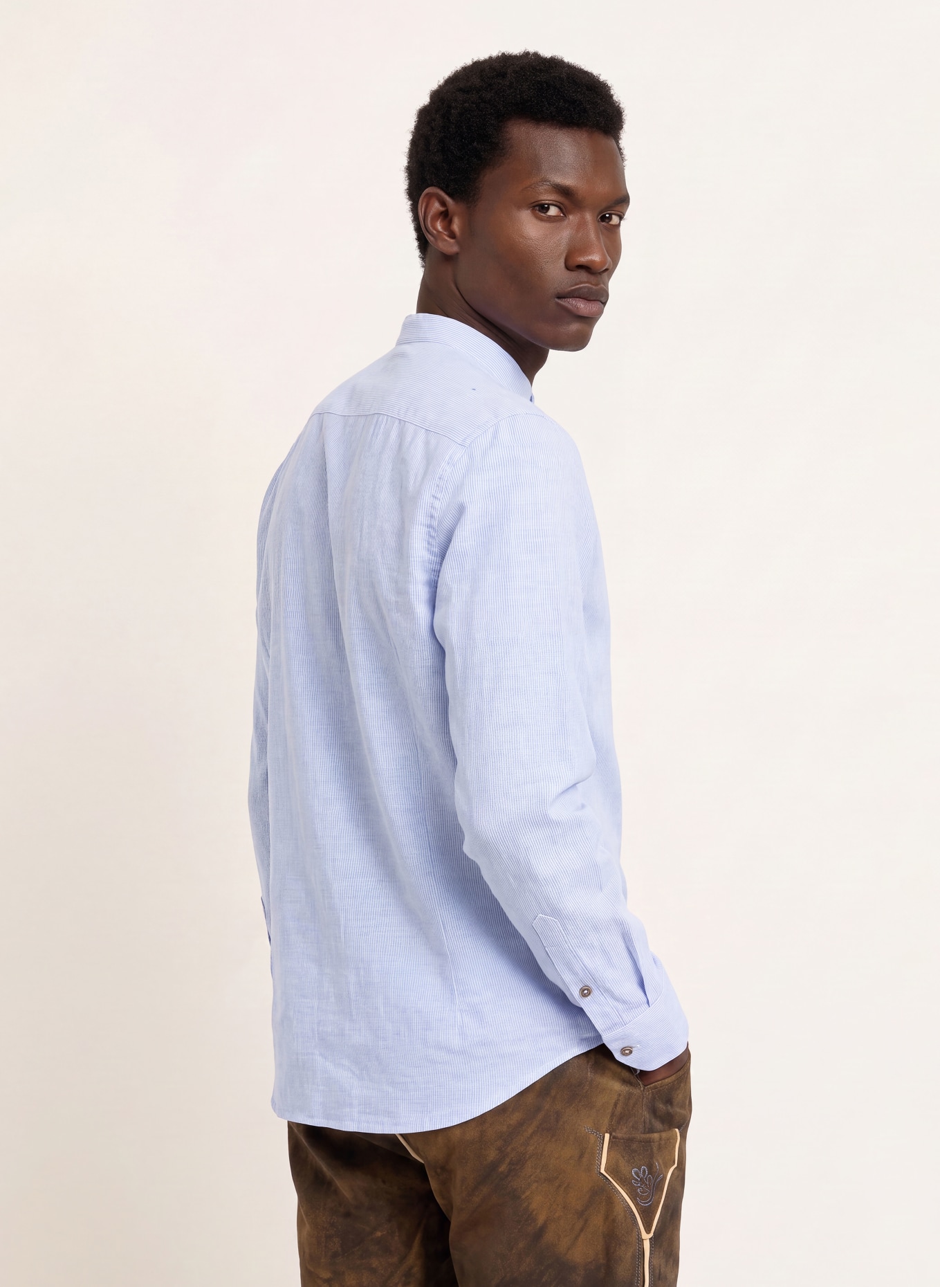 Grasegger KOPEKE Traditional shirt, Regular Fit with Stand-Up Collar: LIGHT BLUE / WHITE