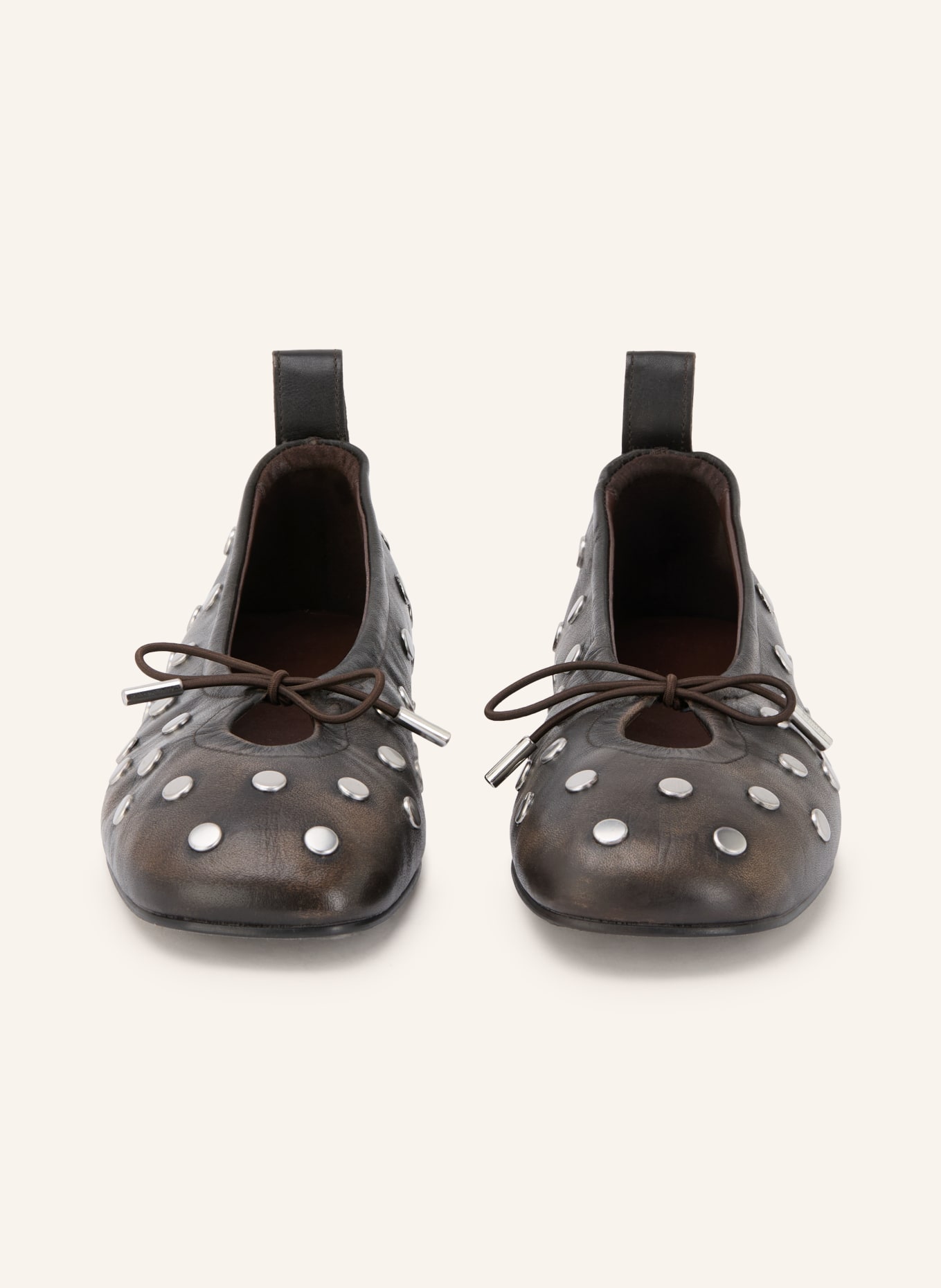 ALOHAS Ballerinas ROSALIND mit Nieten: DUNKELBRAUN / SILBER