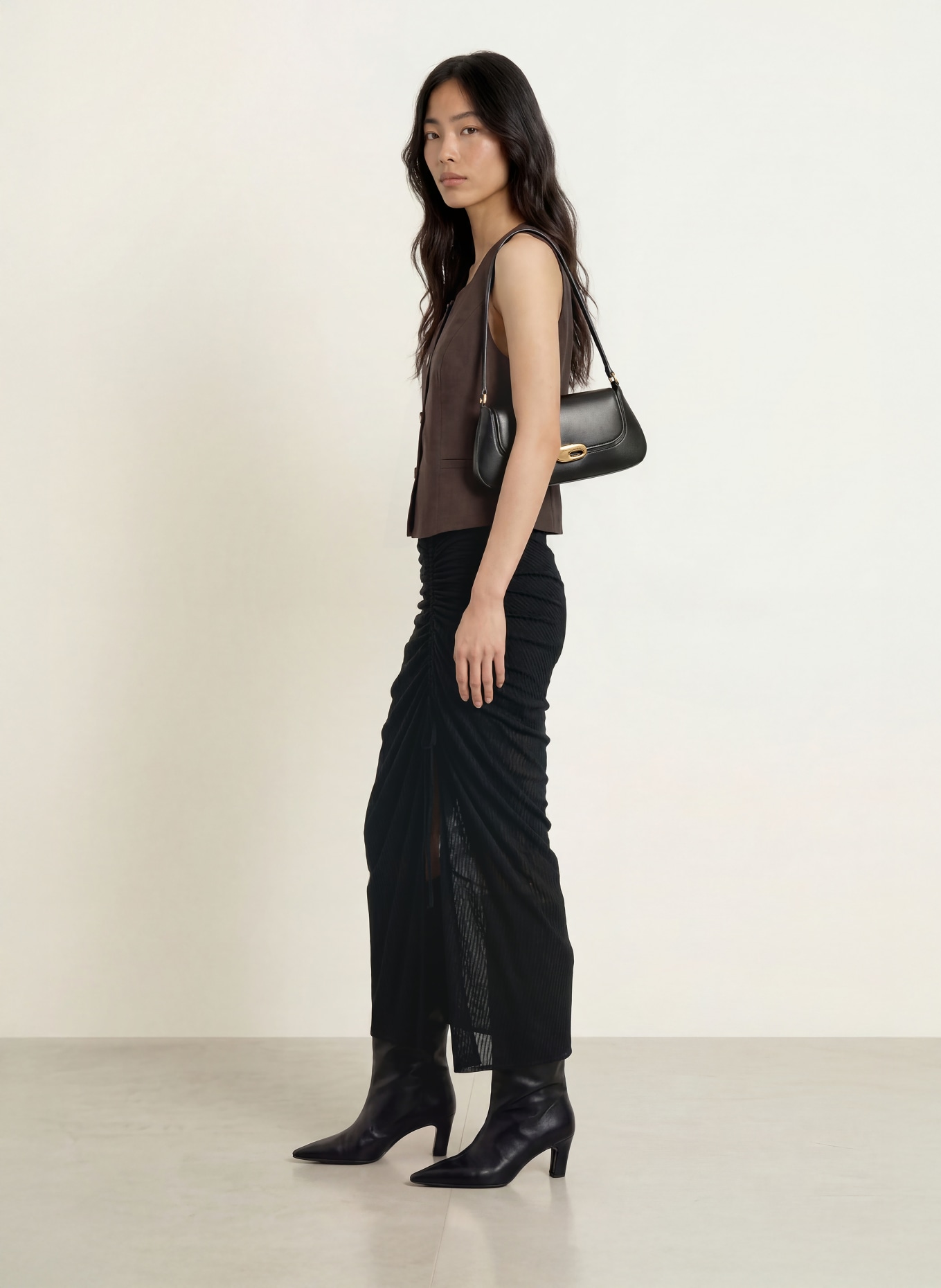 NEO NOIR YULA Vest with Linen: DARK BROWN