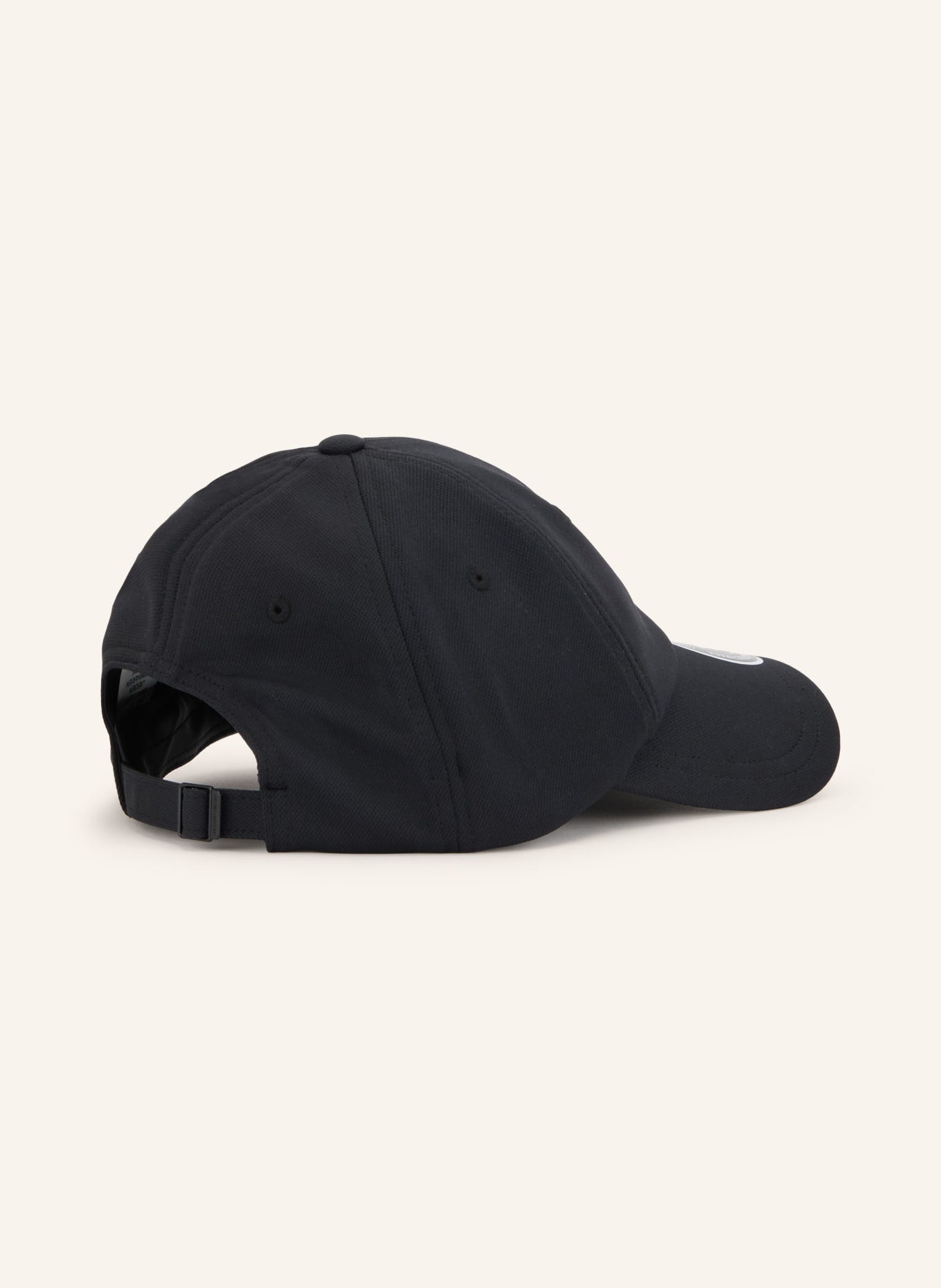 UNDER ARMOUR UA BLITZING LOW Cap: BLACK