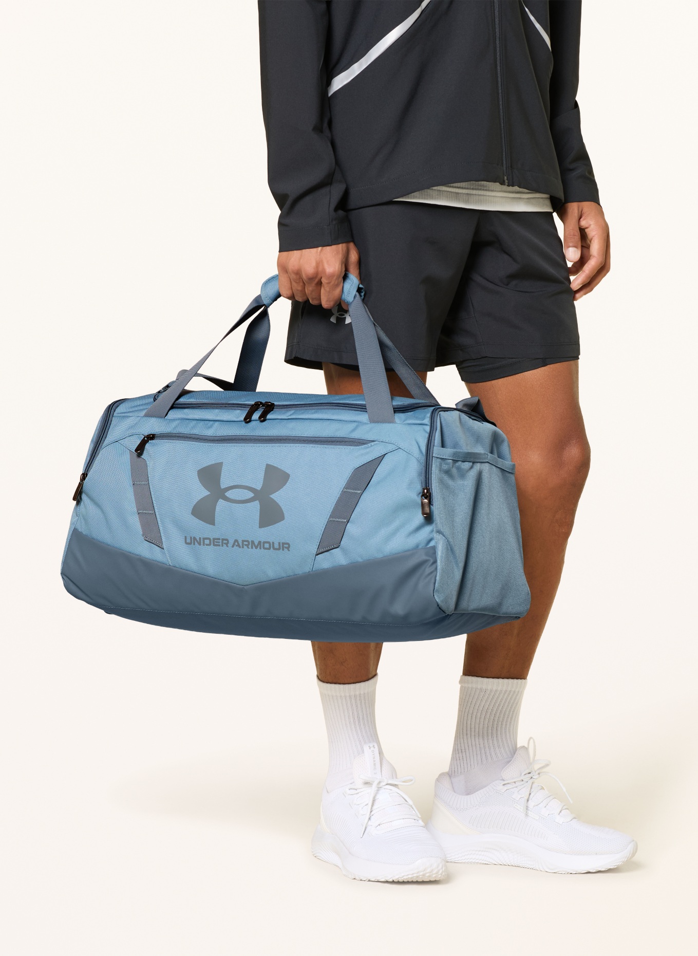 UNDER ARMOUR Geantă de sport UA UNDENIABLE 5.0: ALBASTRU DESCHIS