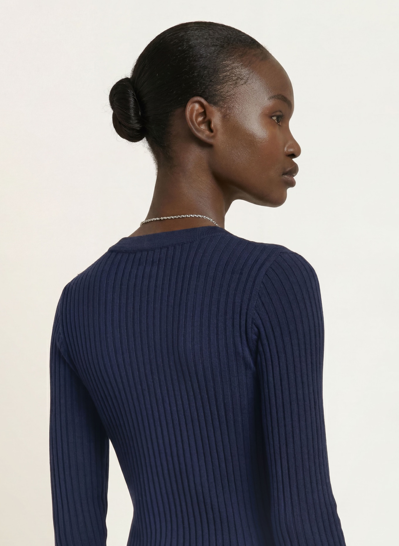 lilienfels Longsleeve: DUNKELBLAU