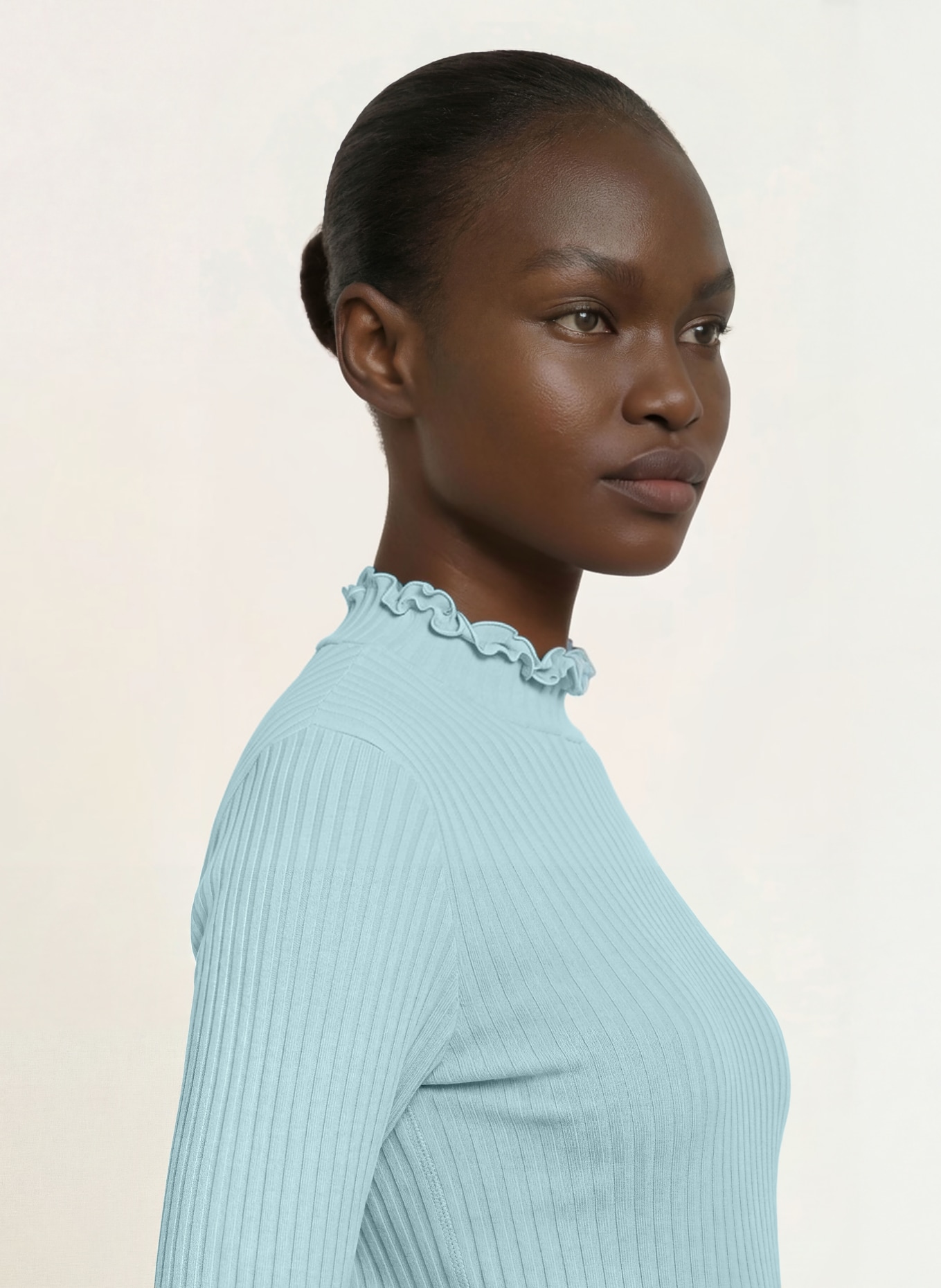 lilienfels Longsleeve: LICHTBLAUW