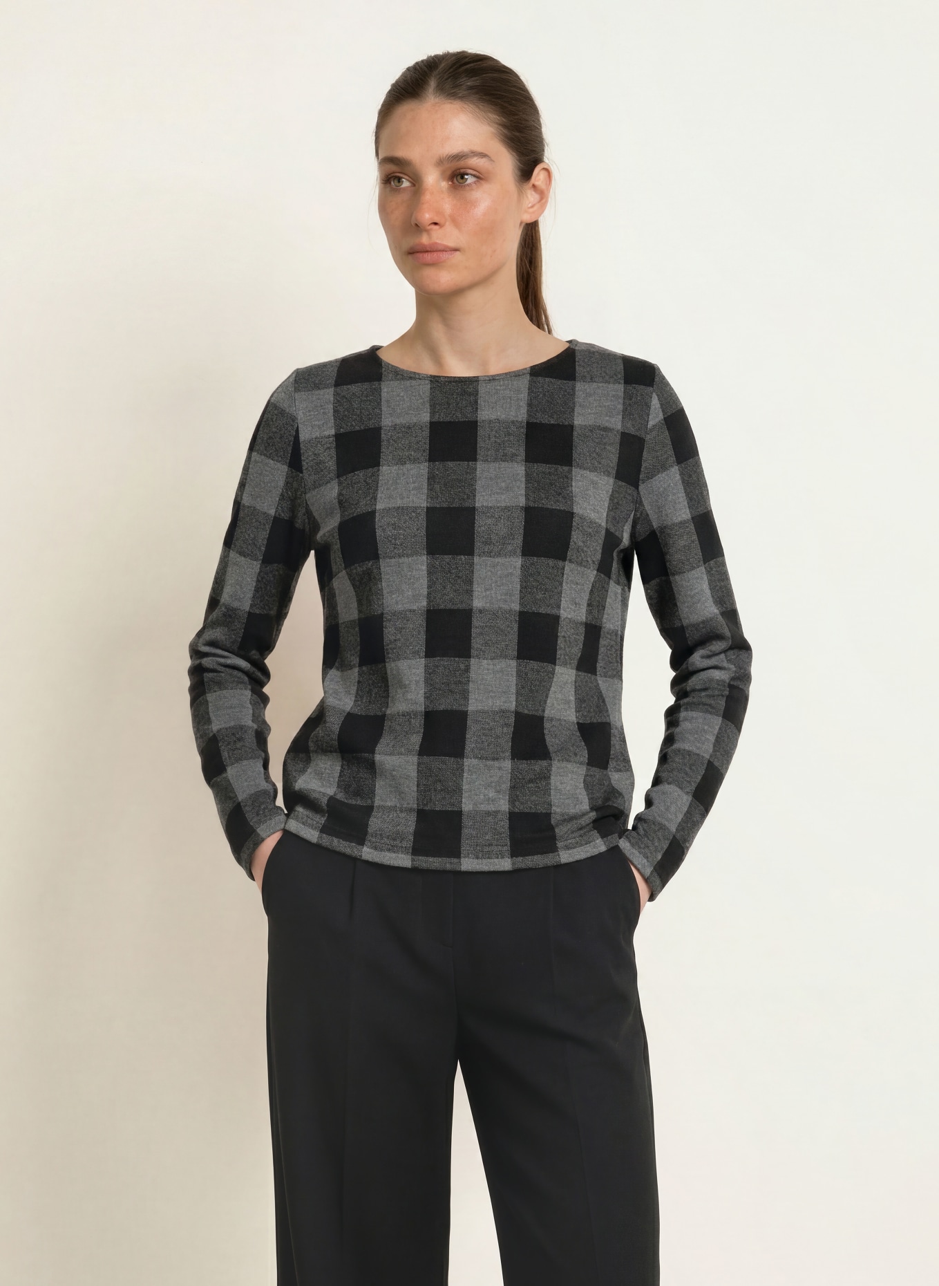 lilienfels Longsleeve: SCHWARZ / GRAU