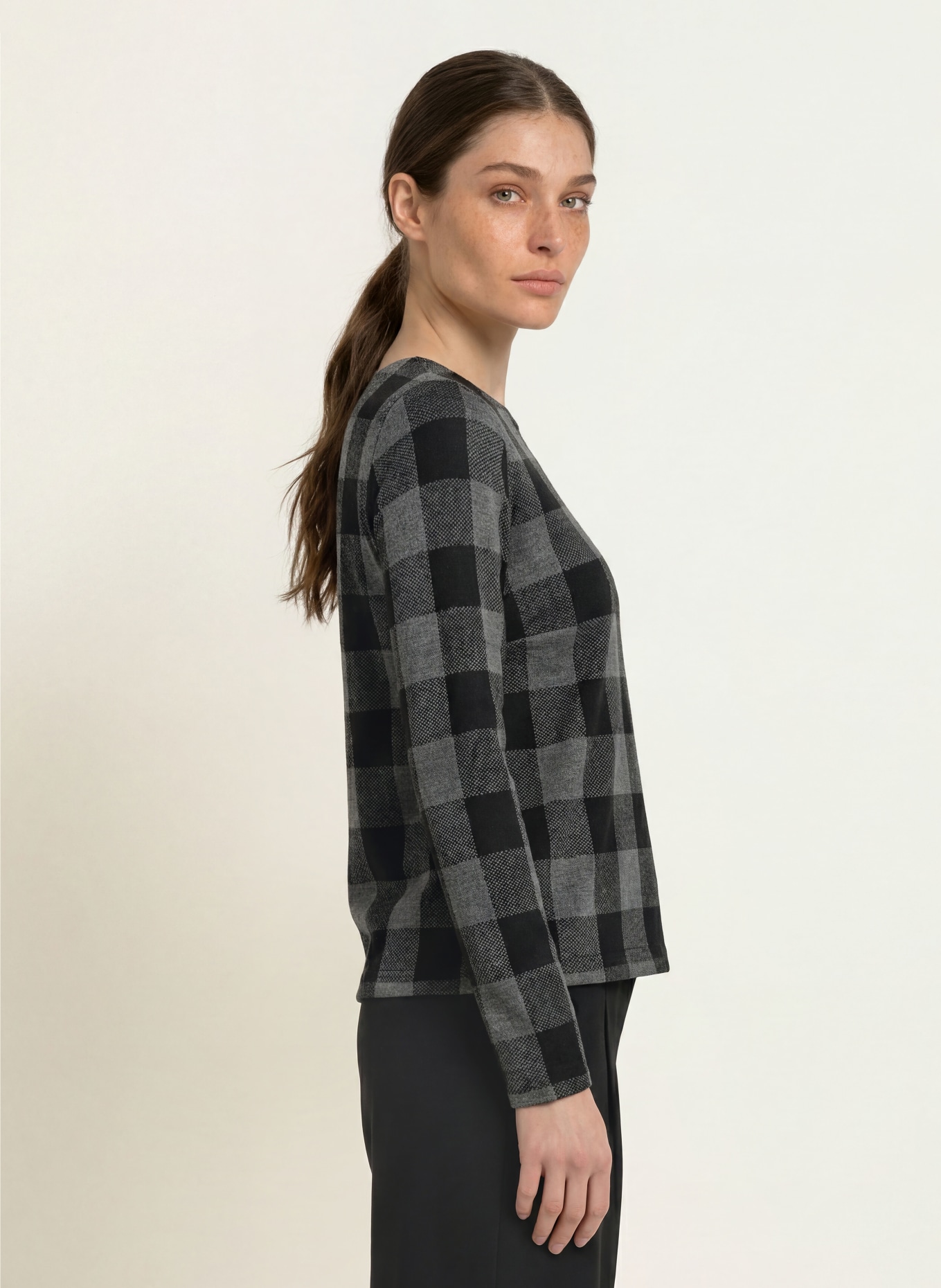 lilienfels Longsleeve: SCHWARZ / GRAU