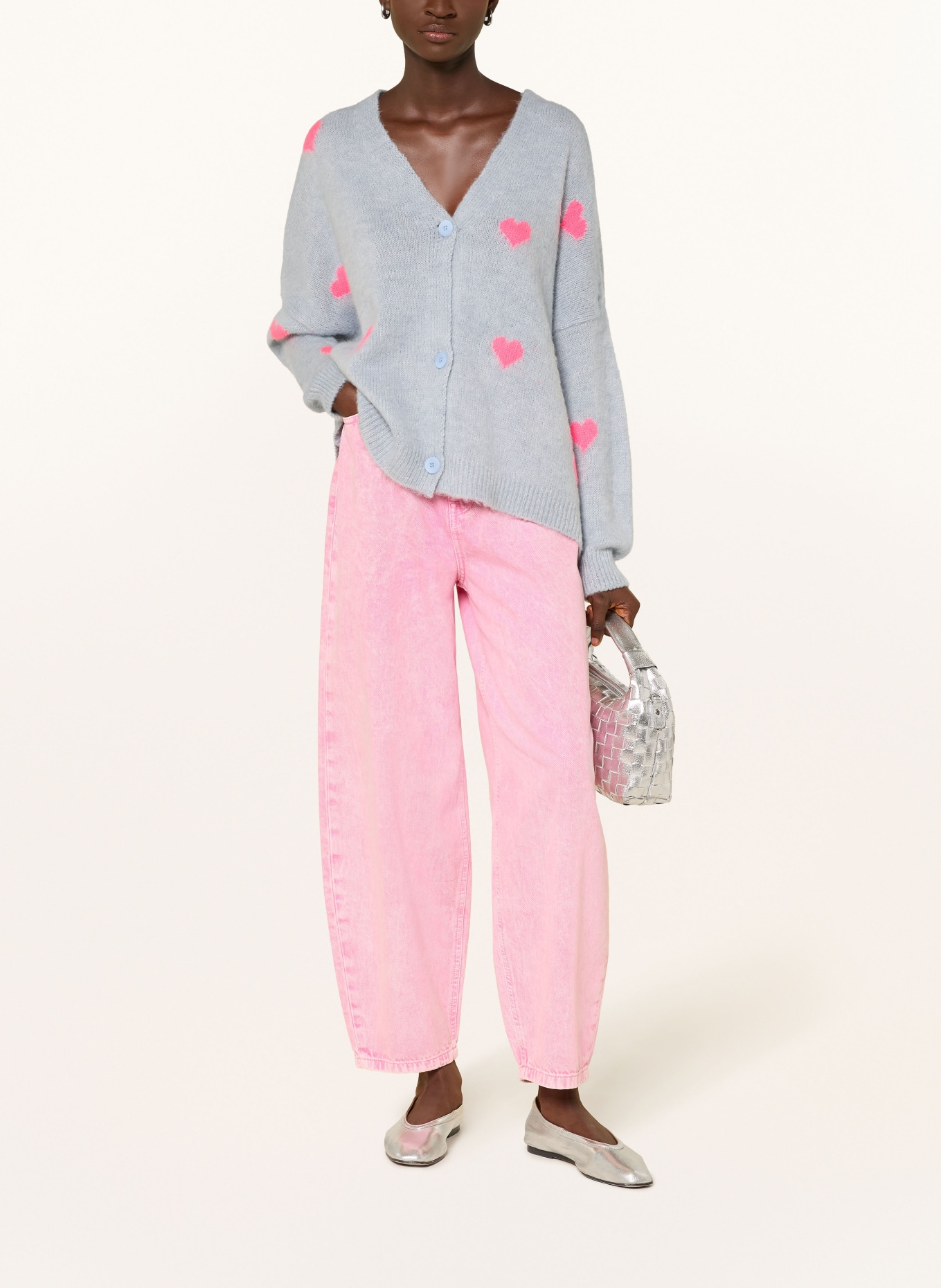 miss goodlife Strickjacke mit Alpaka: HELLGRAU / NEONPINK