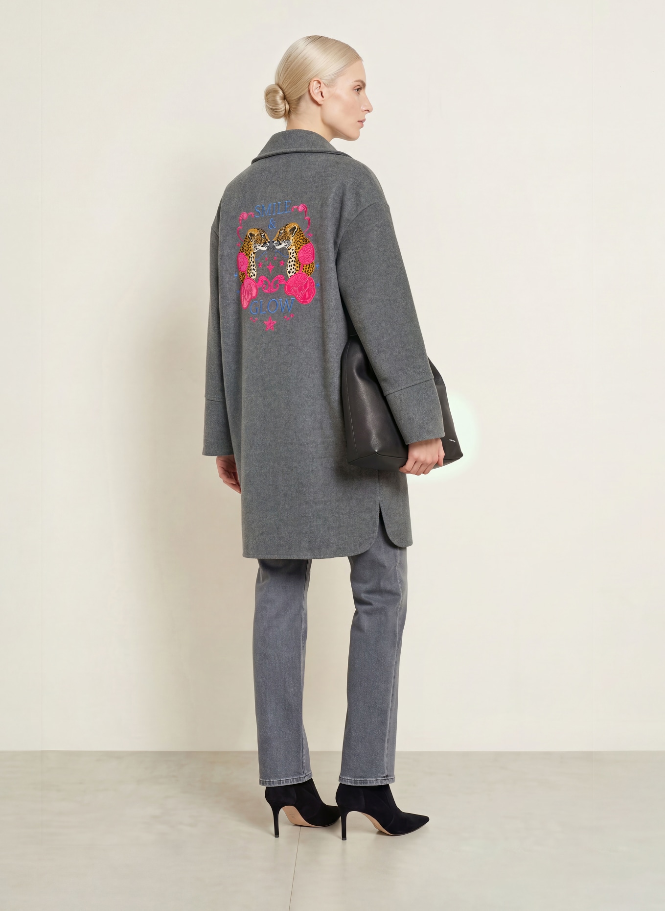 miss goodlife Mantel: GRAU / PINK / BLAU
