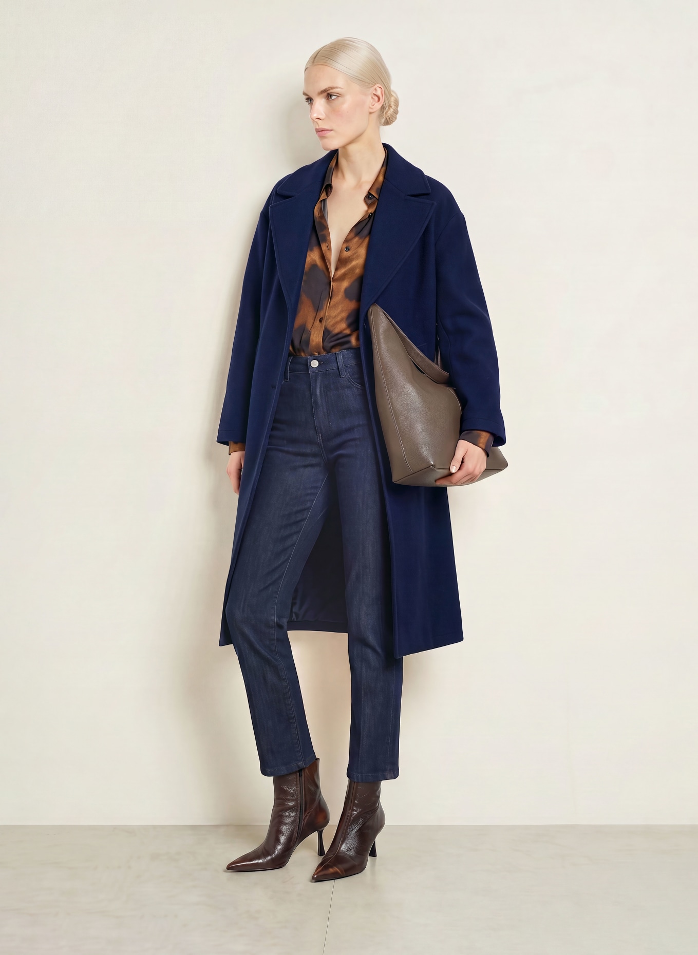 miss goodlife Coat: DARK BLUE / PINK