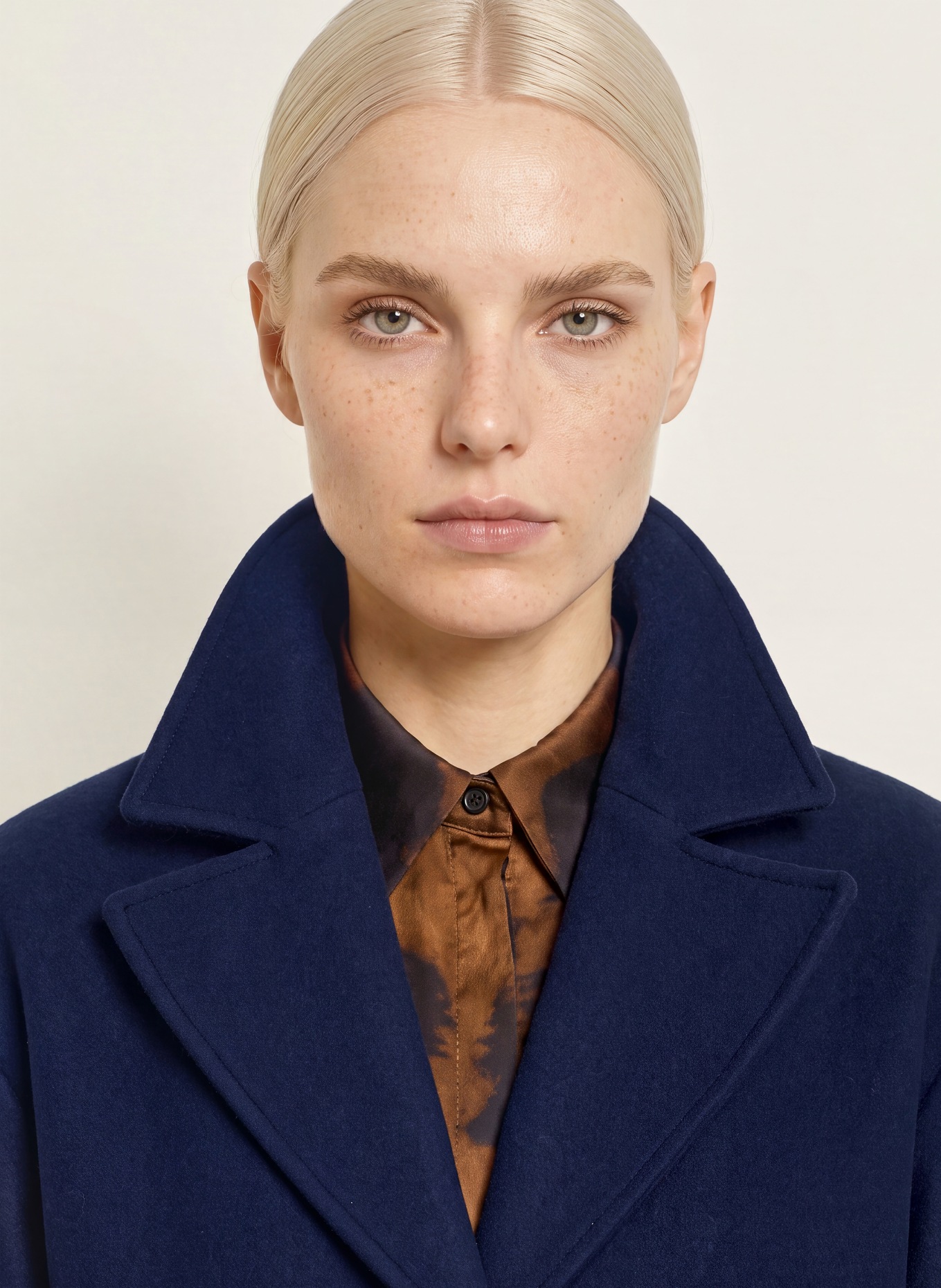 miss goodlife Coat: DARK BLUE / PINK