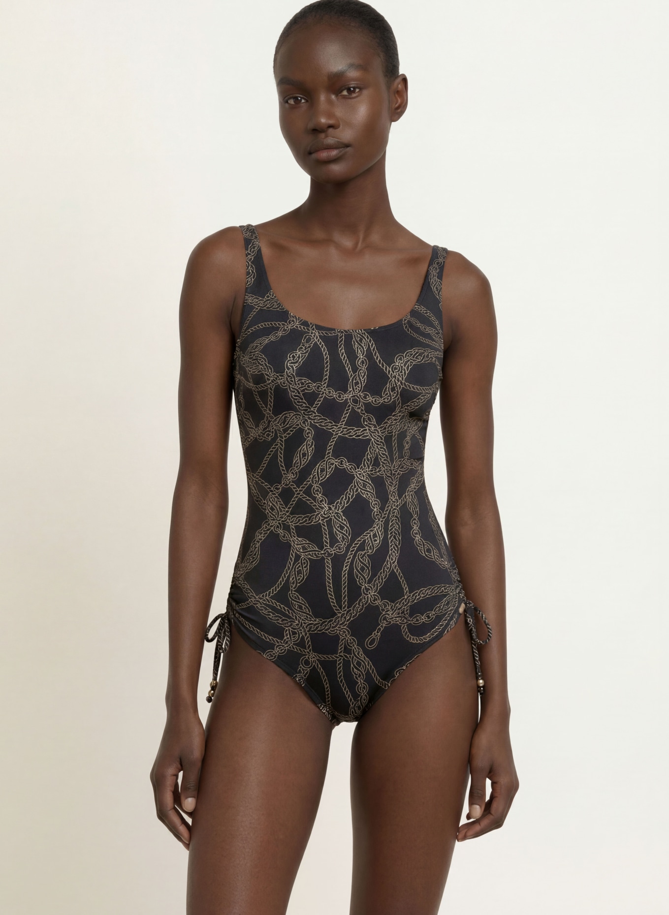 Charmline Shape-Badeanzug INTERLACE CHAINS: SCHWARZ / GOLD