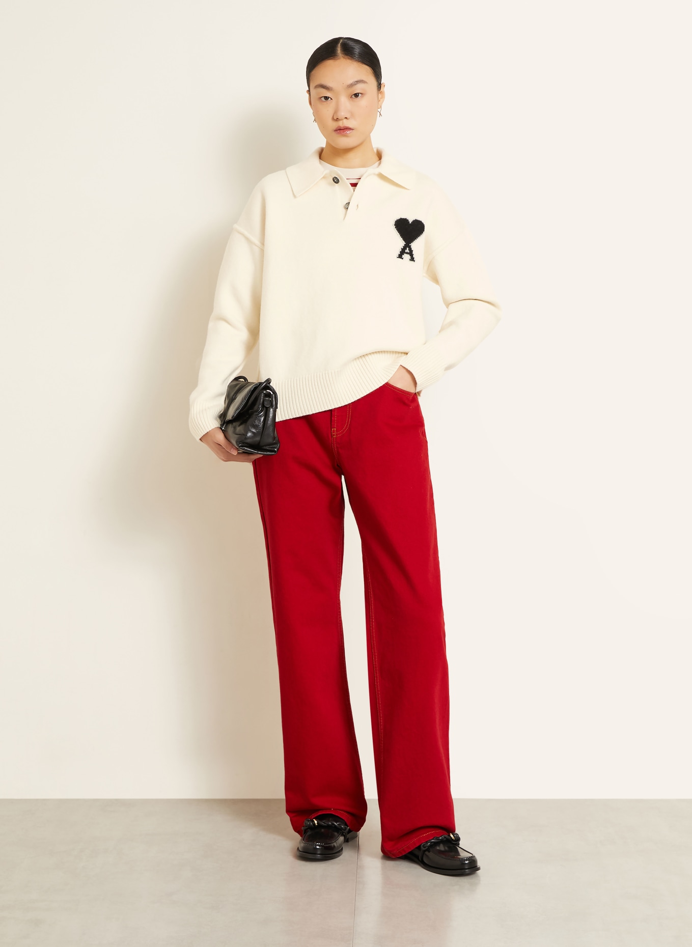 AMI PARIS Pullover: ECRU / SCHWARZ