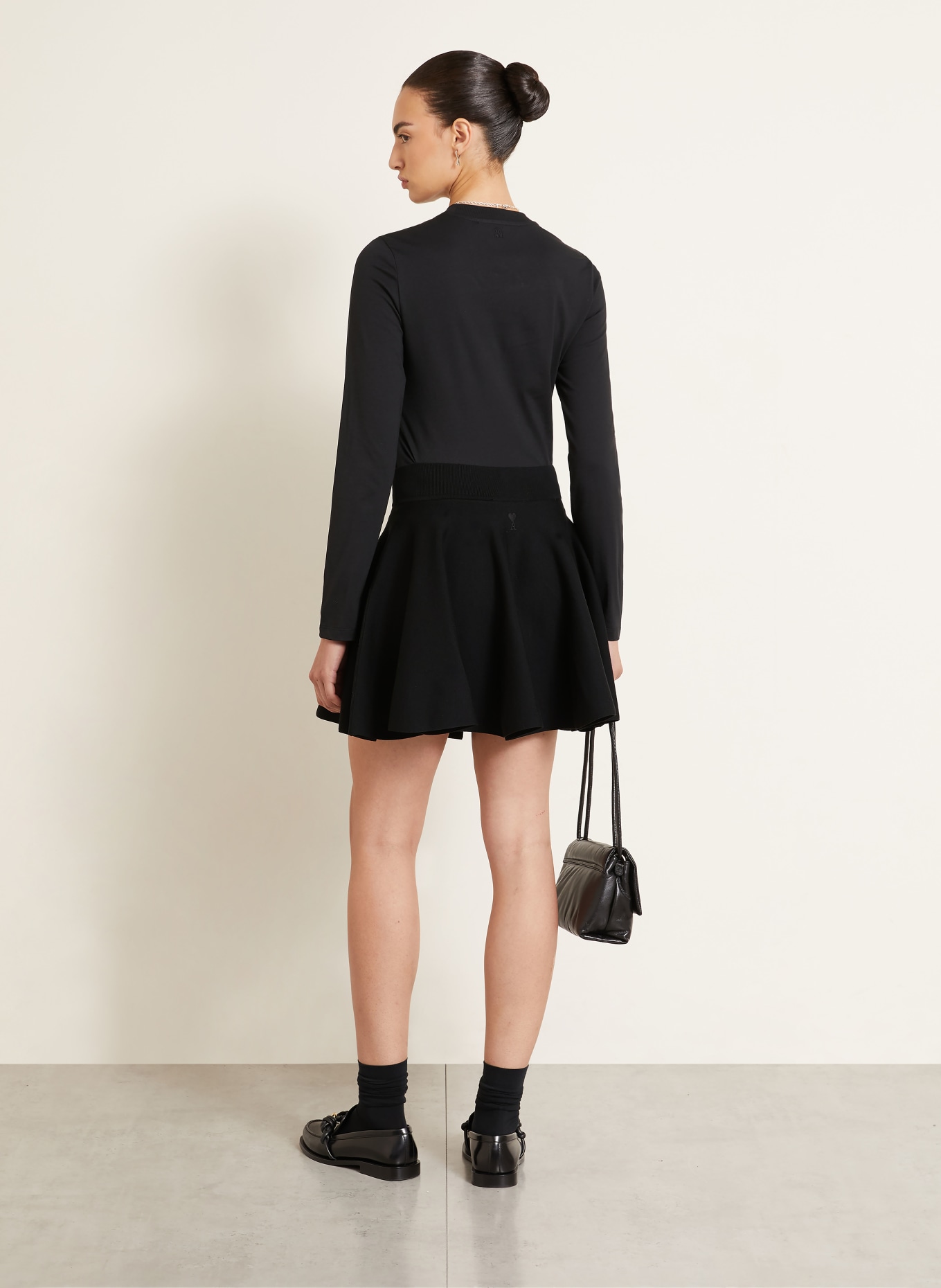AMI PARIS Strickrock: SCHWARZ