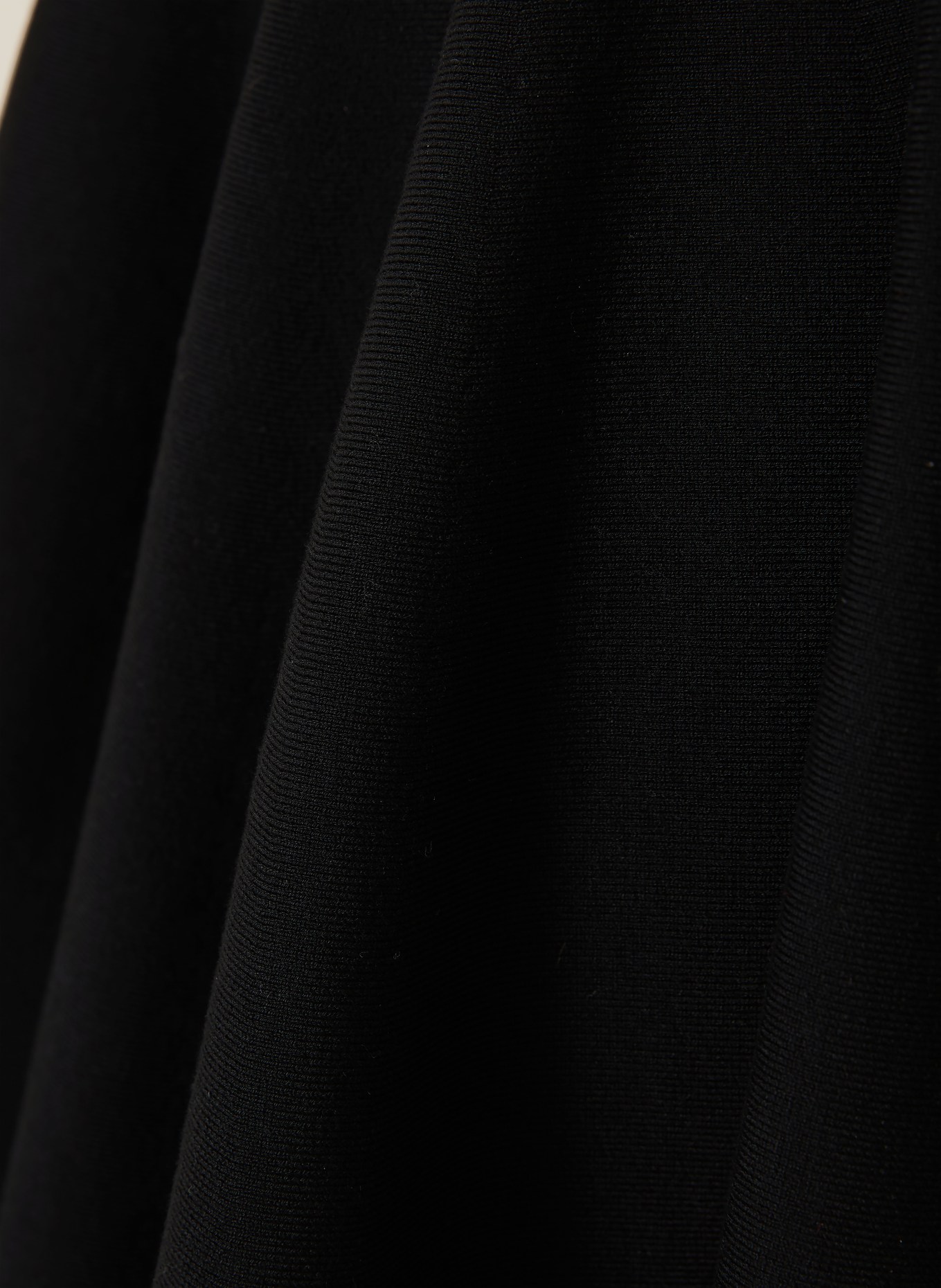 AMI PARIS Strickrock: SCHWARZ