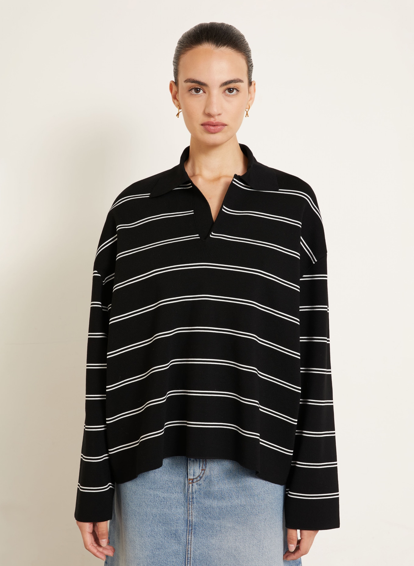 AMI PARIS Oversized Polo shirt: BLACK / WHITE