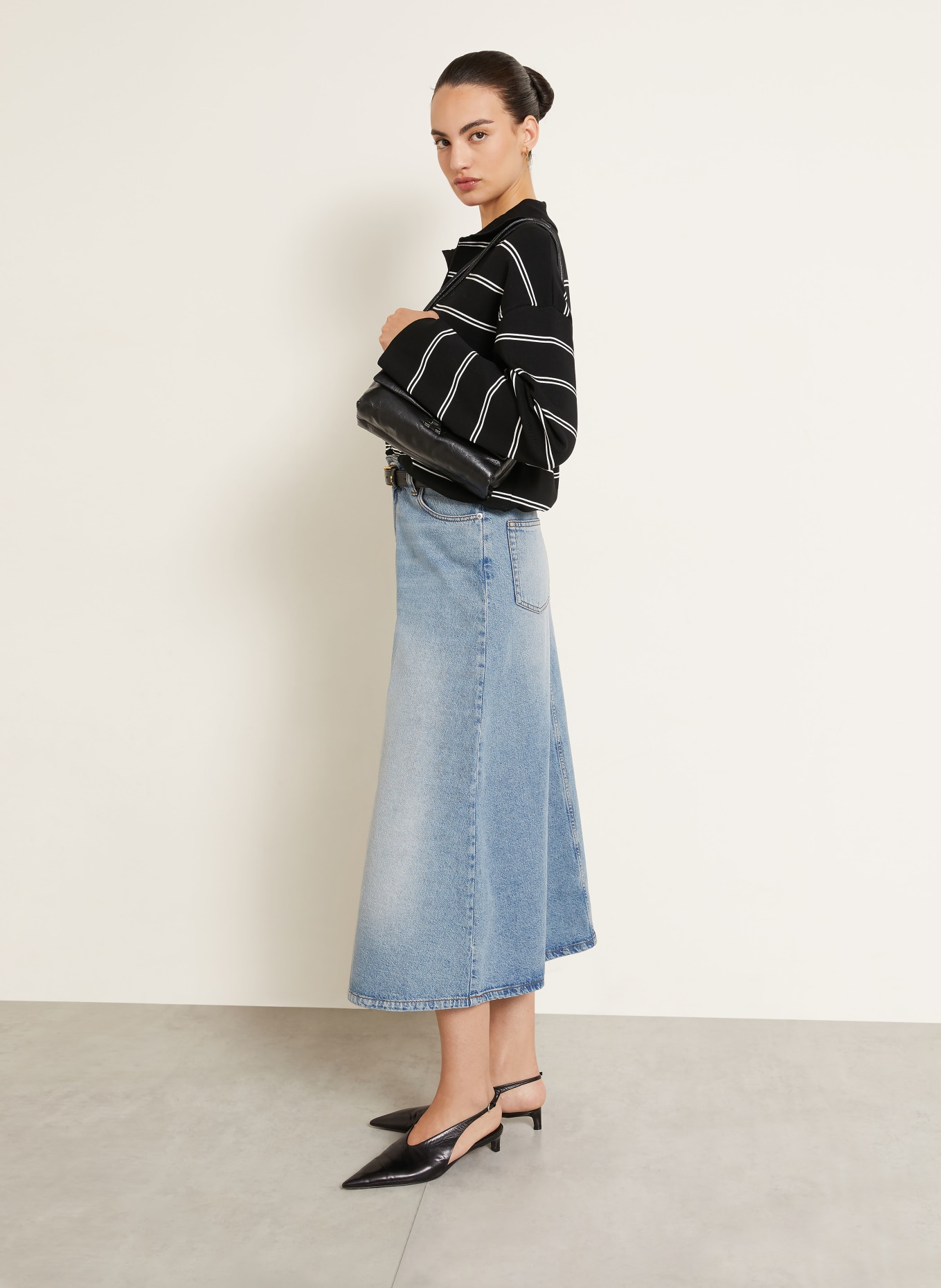 AMI PARIS Jeansrock: HELLBLAU