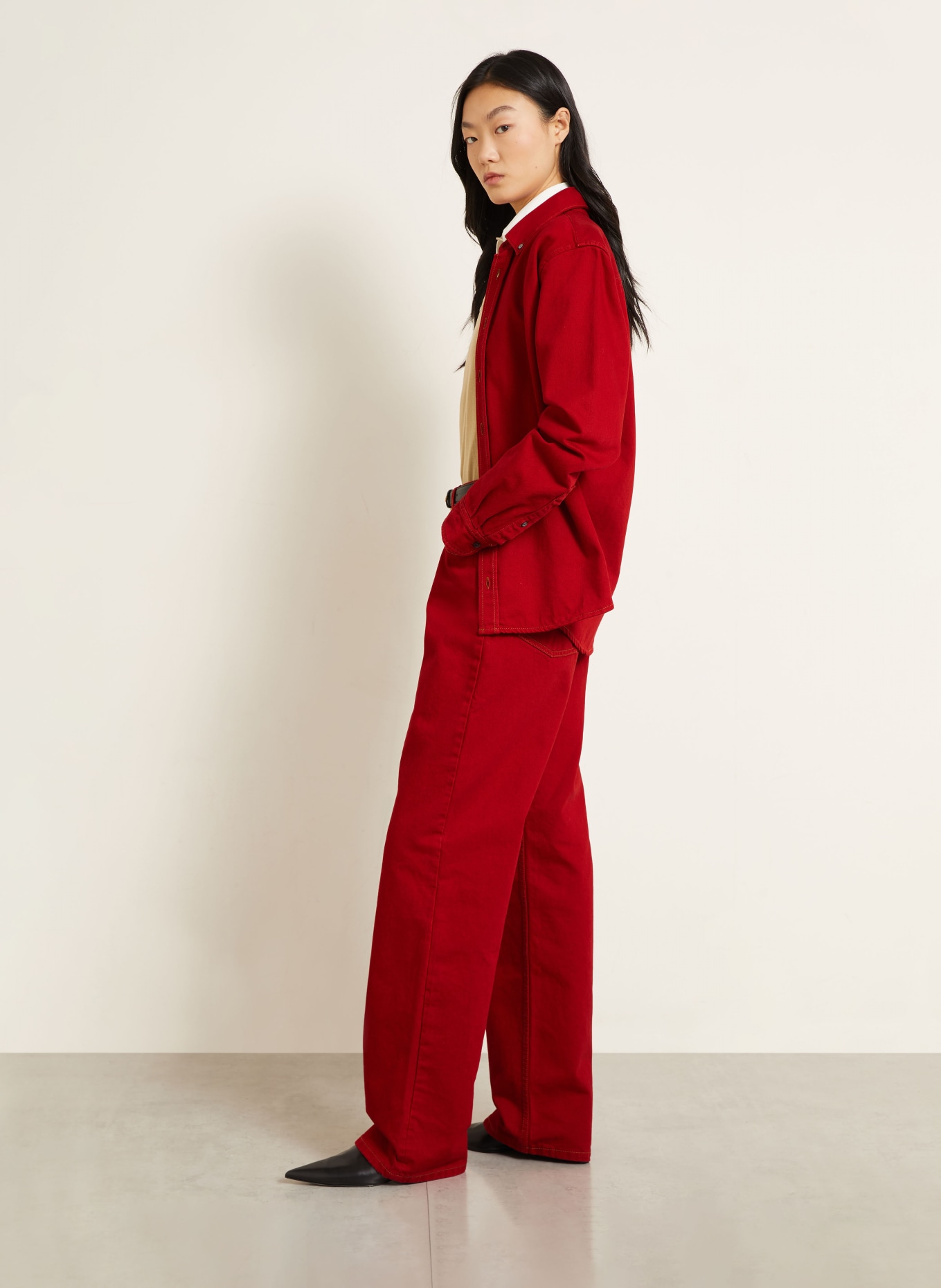 AMI PARIS Wide leg jeans: A186 ROUGE RUBIS