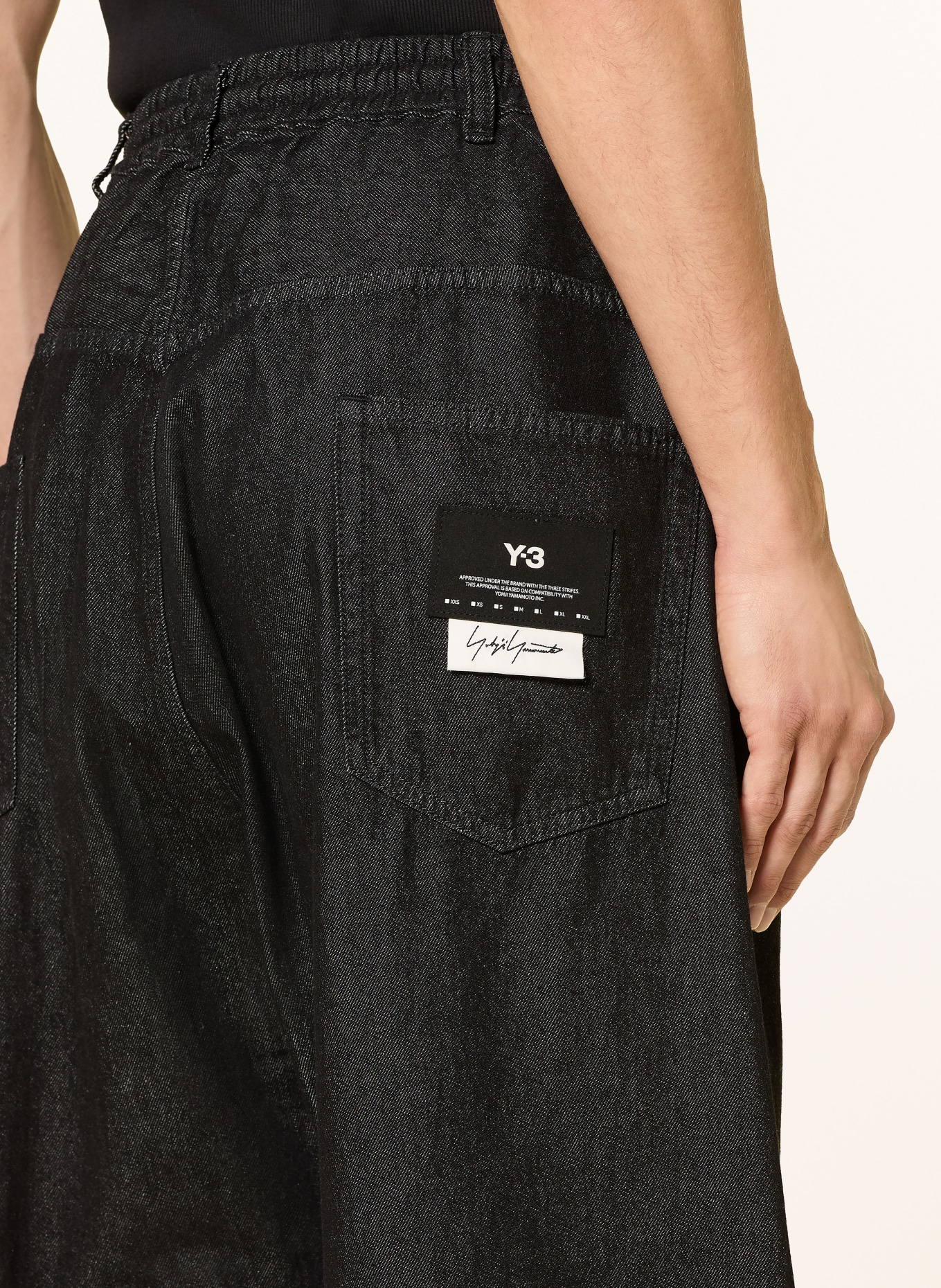 Y-3 Jean coupe droite: BLACK