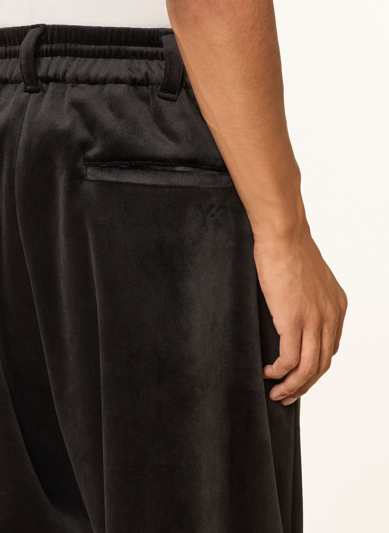 Y-3 Pantaloni în stil jogging, croială largă, din catifea: NEGRU