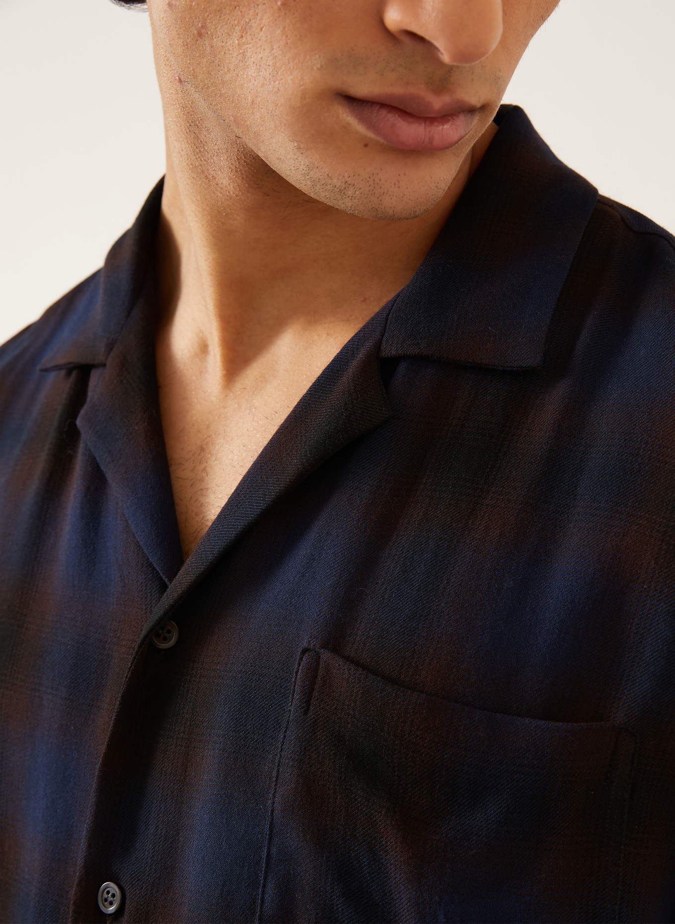 DRIES VAN NOTEN Wzorzysta koszula CARLTY Comfort Fit: GRANATOWY / CIEMNOBRĄZOWY