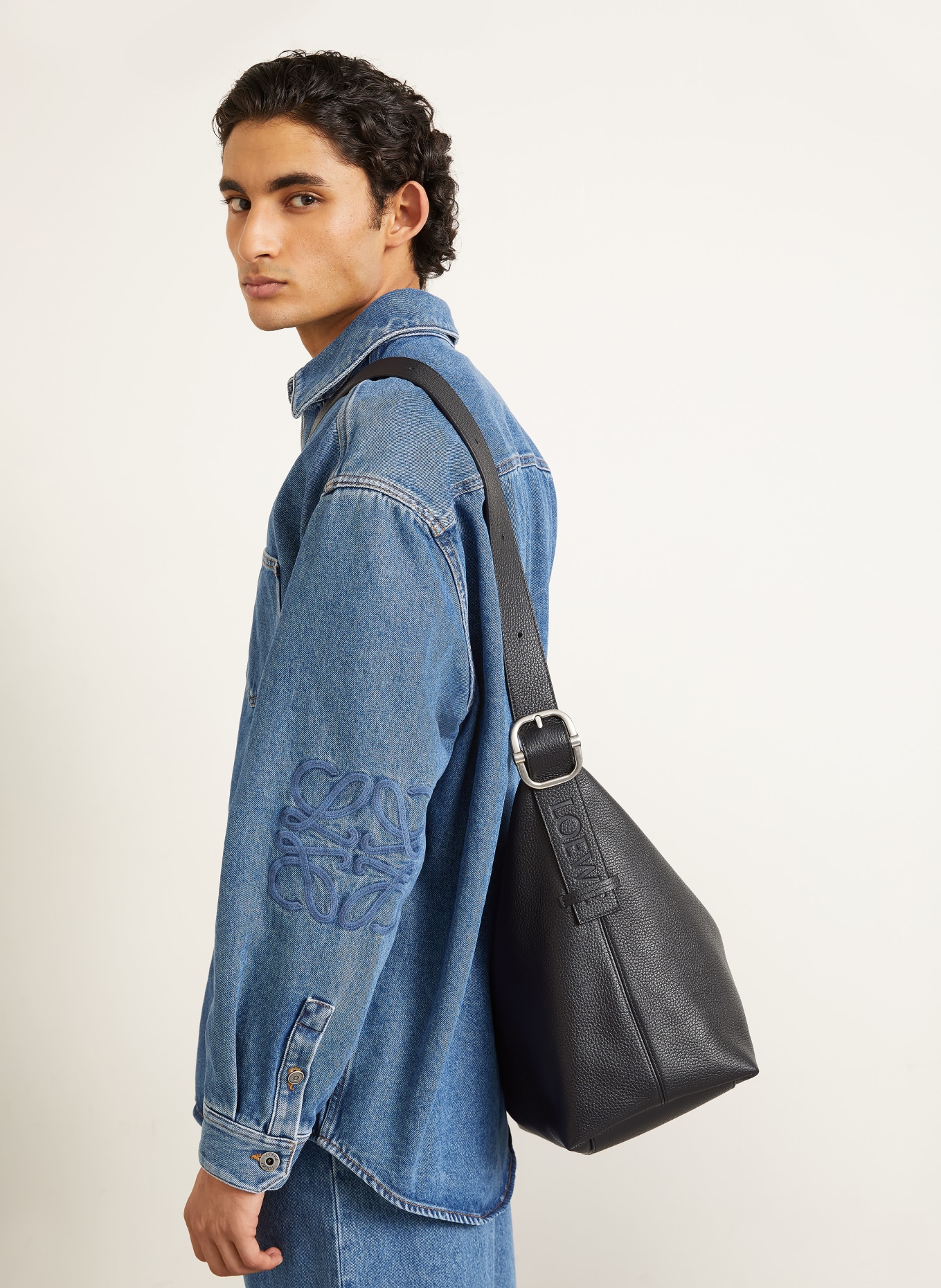 LOEWE Sac seau LOOP: NOIR