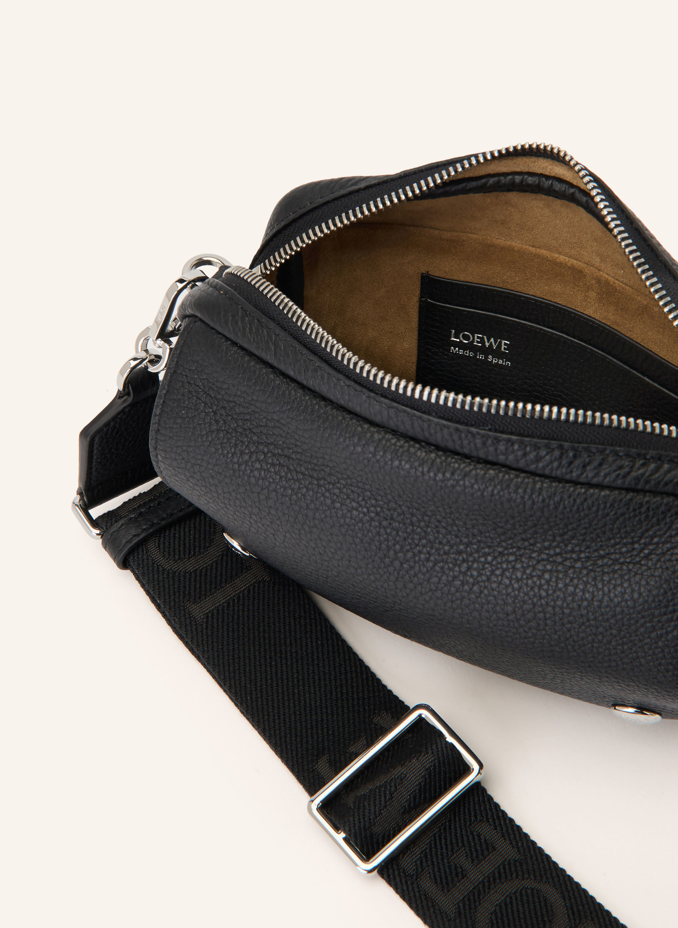 LOEWE PEBBLE SMALL Shoulder bag: BLACK