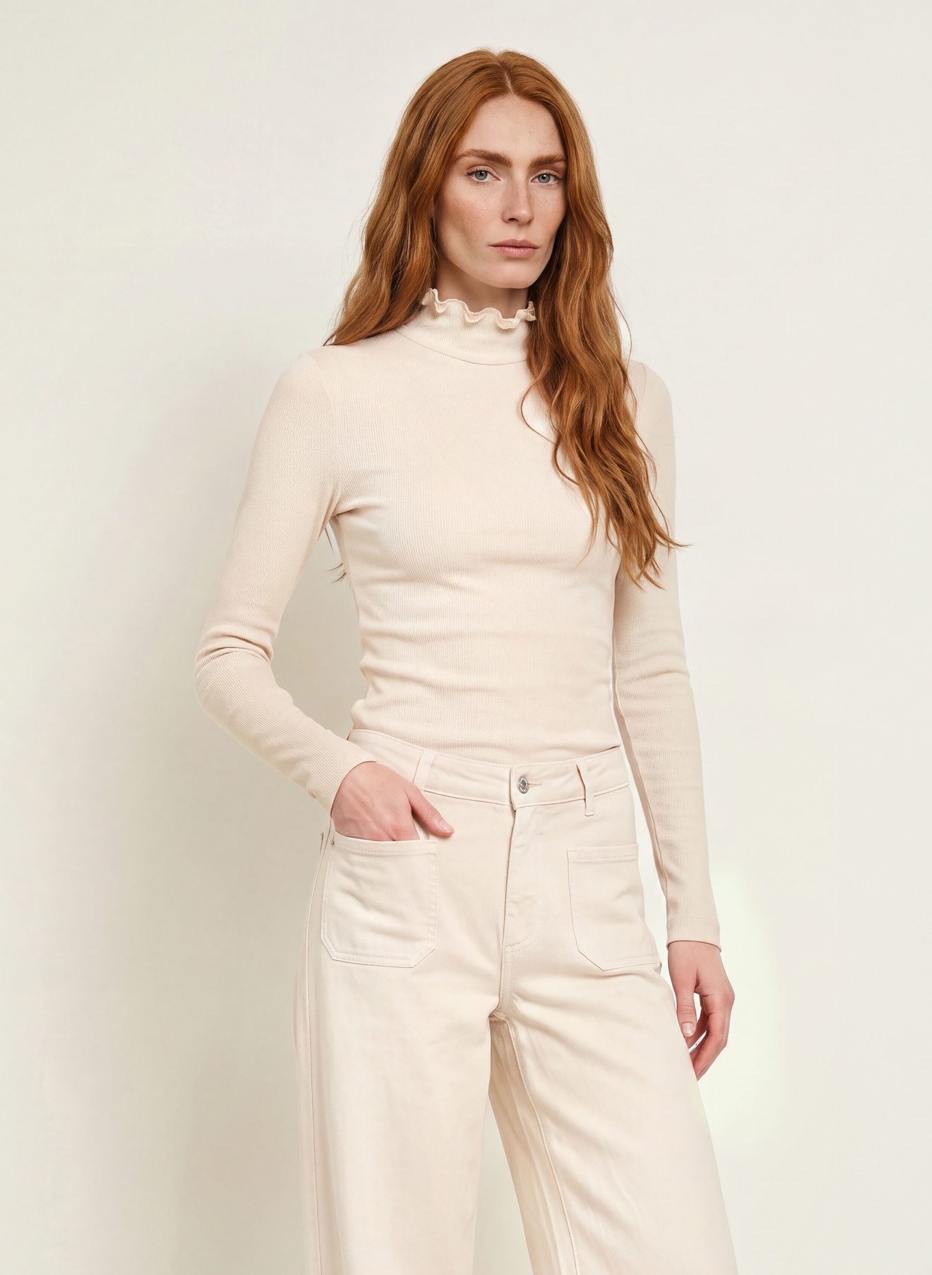 ZAÍDA Longsleeve: LICHTBRUIN