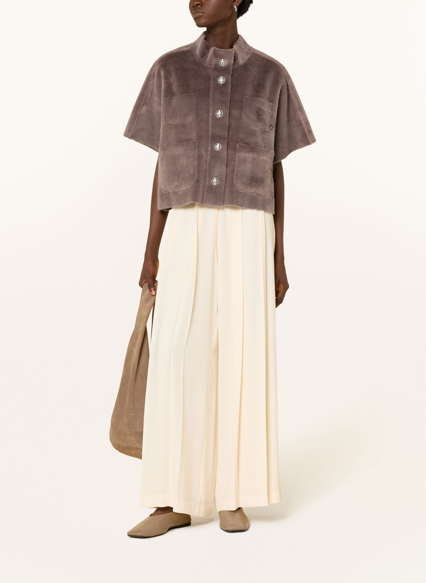monari Kunstfell-Cape: TAUPE