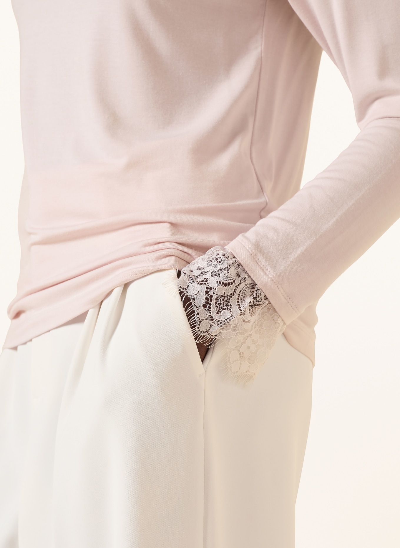 monari Longsleeve met lange mouwen en kant: ROSE CLAIR