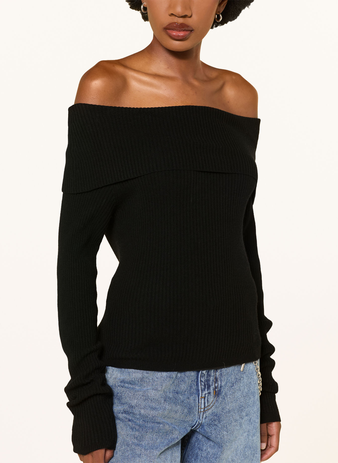 ESSENTIEL ANTWERP Off-Shoulder-Pullover KILLY: SCHWARZ