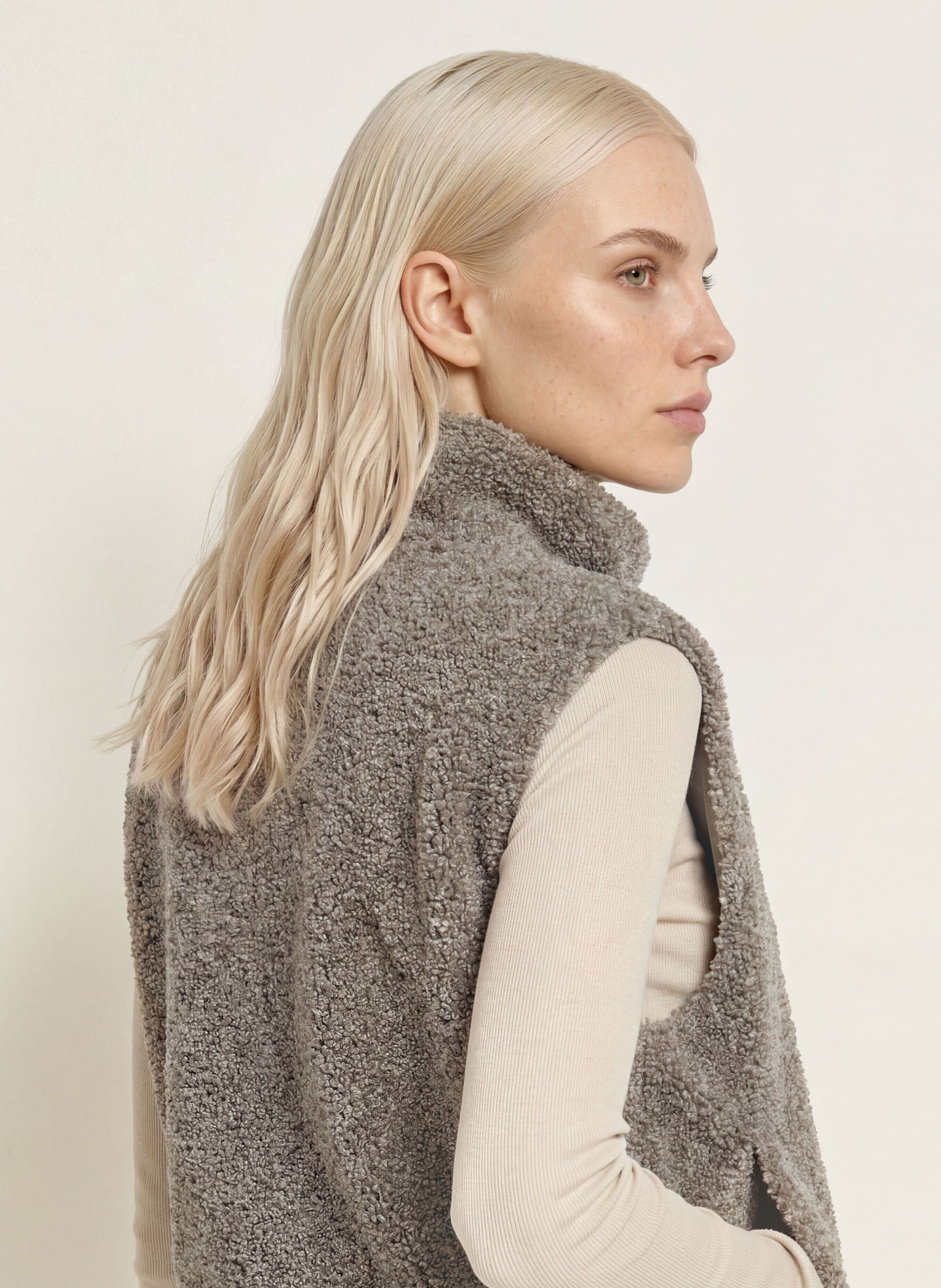 Marc O'Polo Teddyfell-Weste: TAUPE