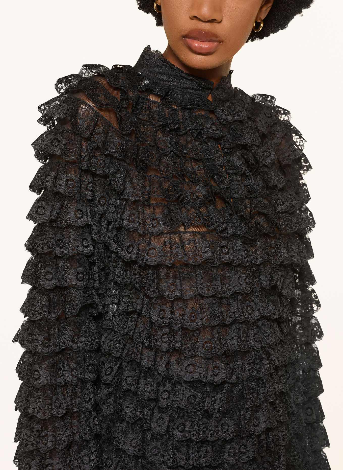 ESSENTIEL ANTWERP Blusenshirt KASHVI aus Spitze und Rüschen: SCHWARZ